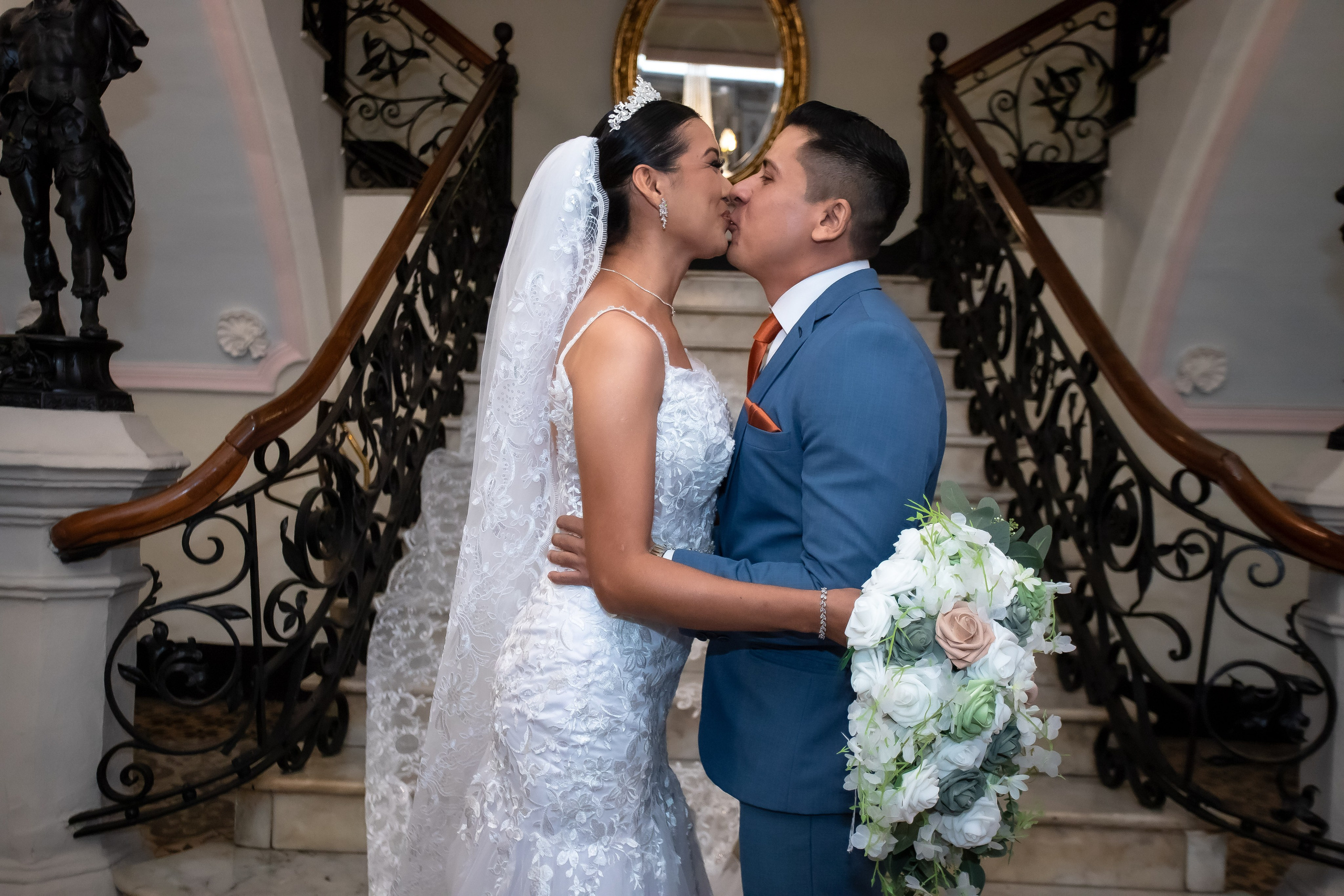 Delta & Cesar. Simón Enríquez Studio