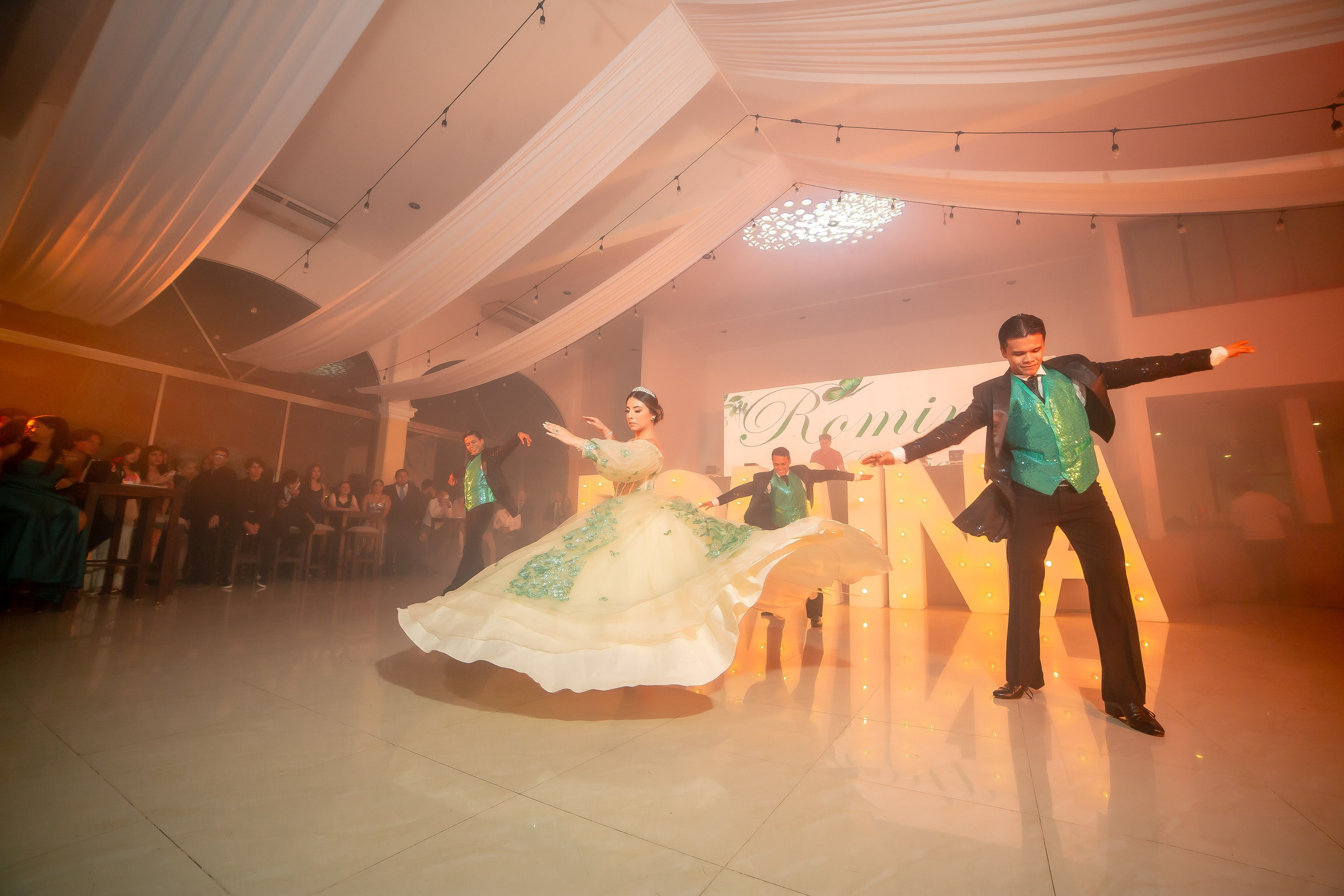 XV AÑOS ROMINA. Simón Enríquez Studio