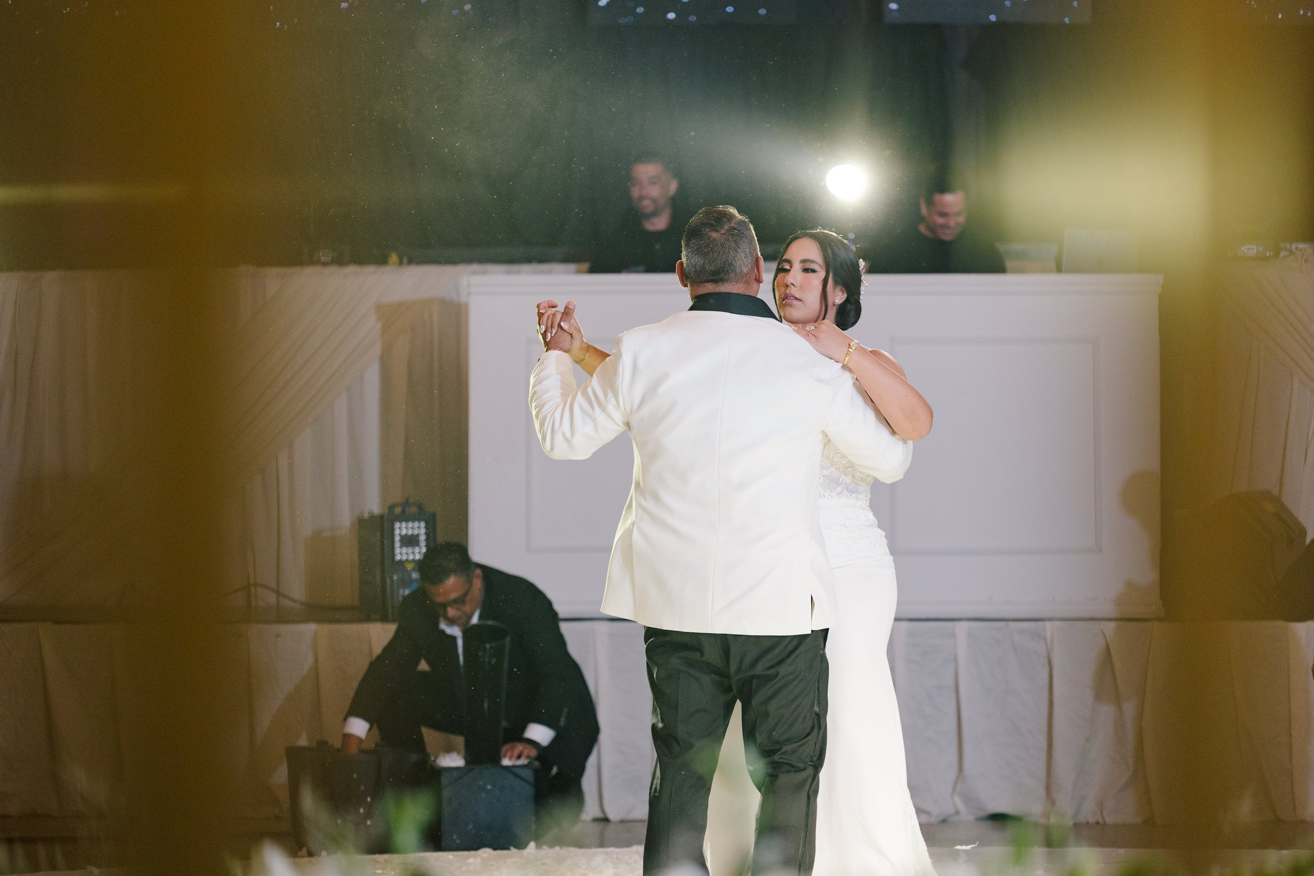 Alejandra y Salvador. Wedding Photographer Ruth Preciado