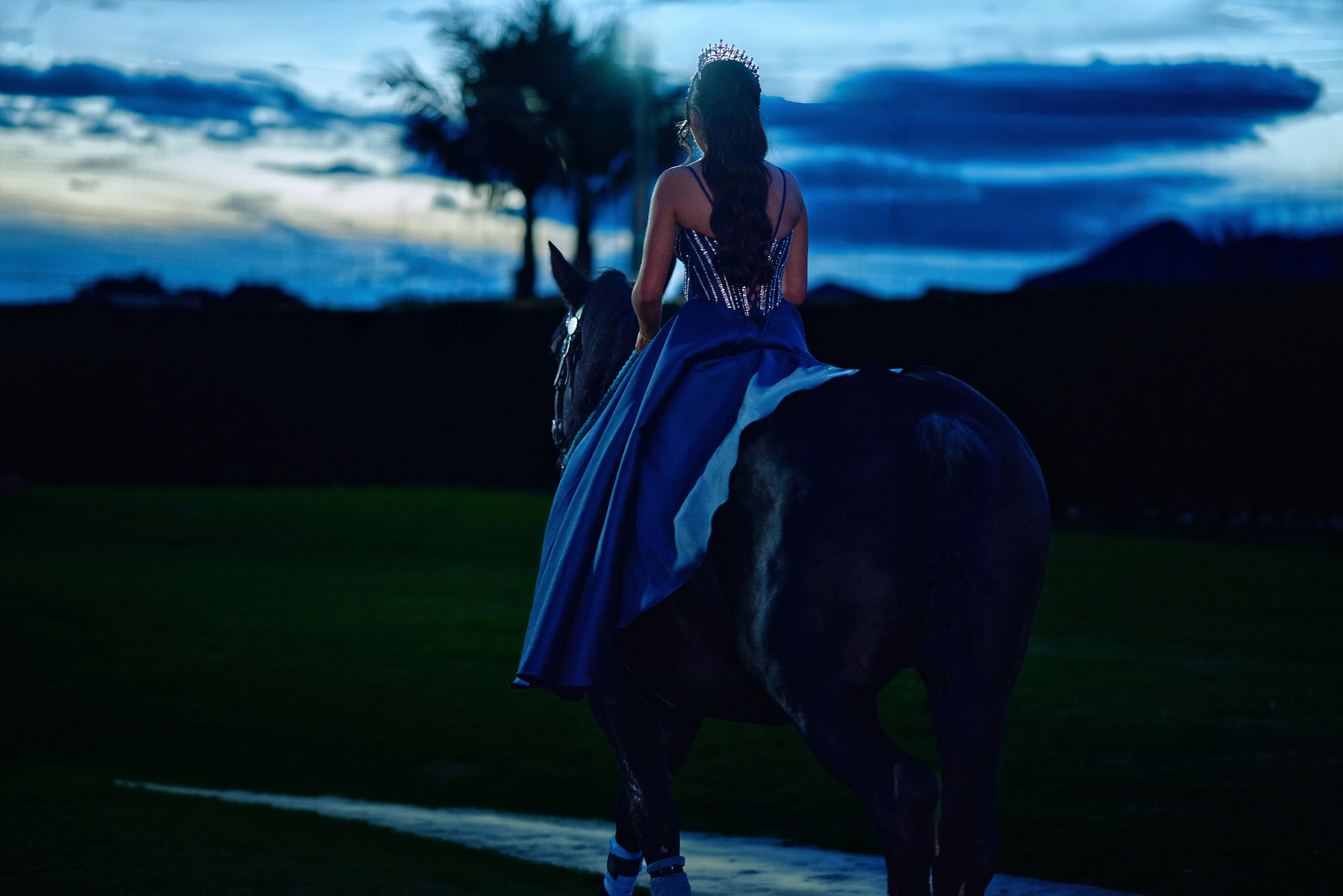 Sara’s Fine Art Quinceañera Photoshoot with a Black Friesian Horse | ZZ Portraits by Hendrick