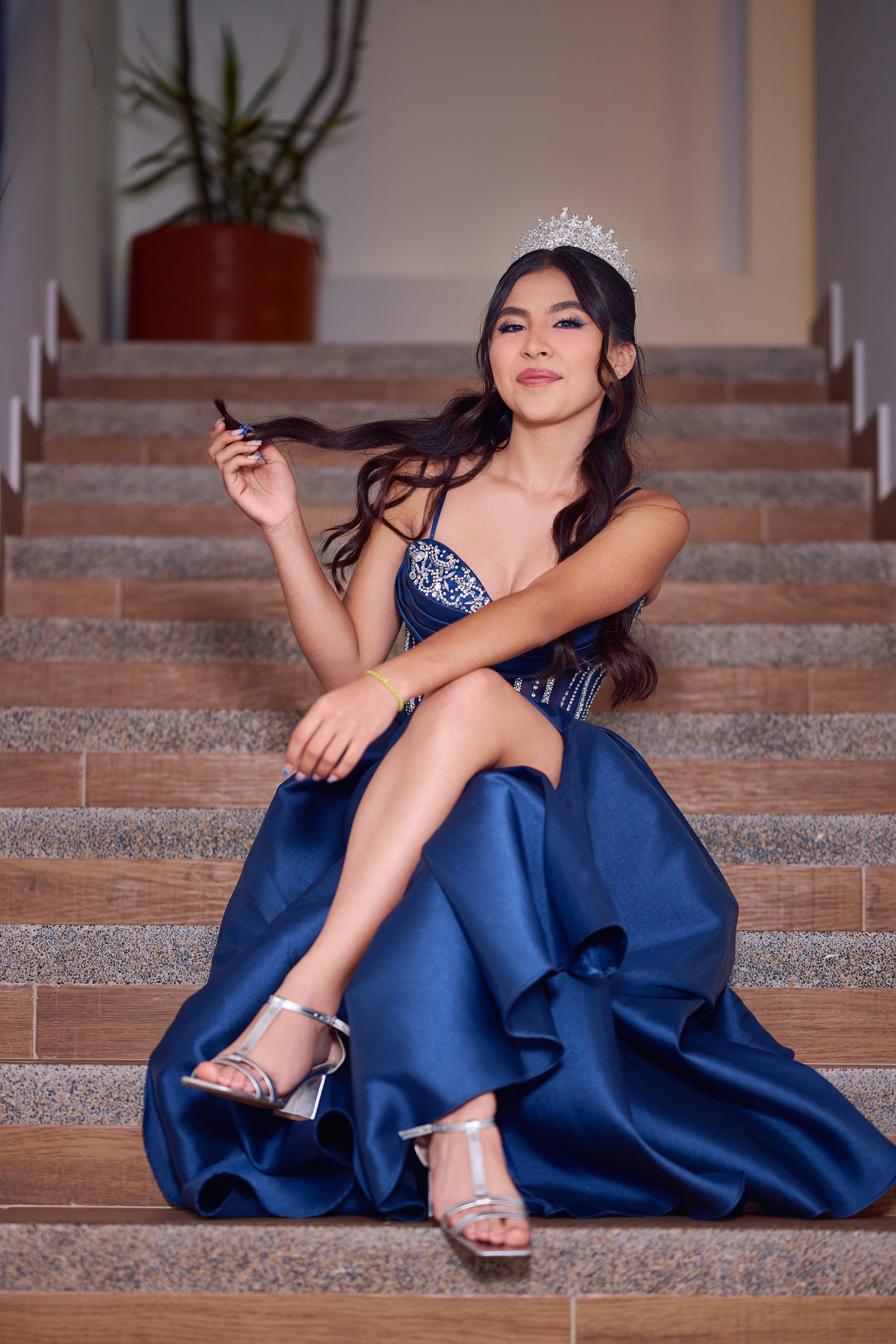 Sara’s Fine Art Quinceañera Photoshoot with a Black Friesian Horse | ZZ Portraits by Hendrick