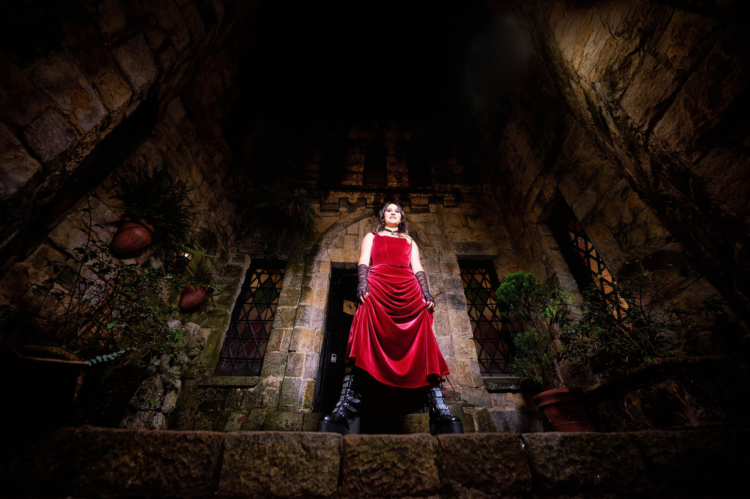 Gothic Elegance & Rock Royalty: Majo at Castillo Mono Osorio | ZZ Portraits by Hendrick