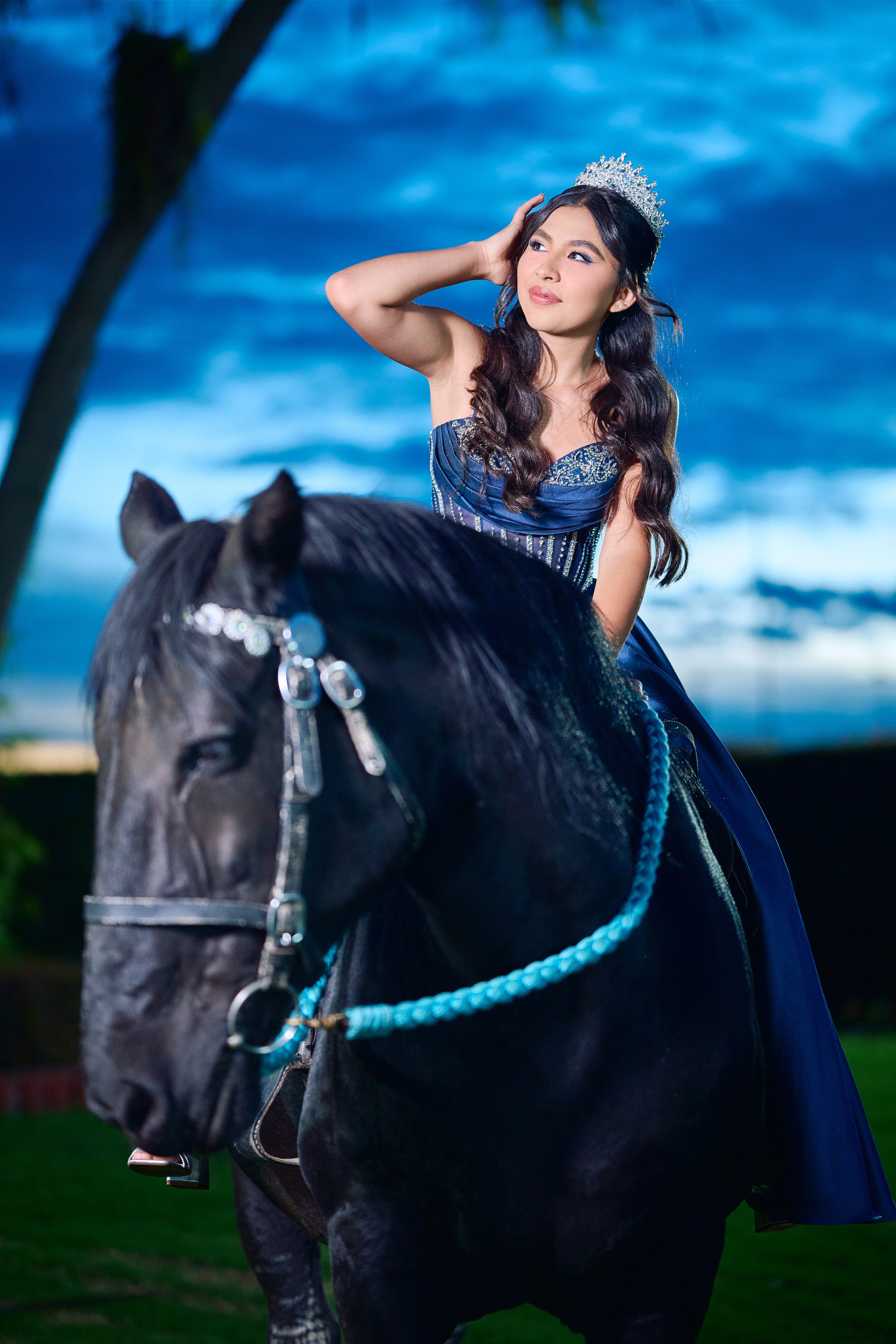Sara’s Fine Art Quinceañera Photoshoot with a Black Friesian Horse | ZZ Portraits by Hendrick