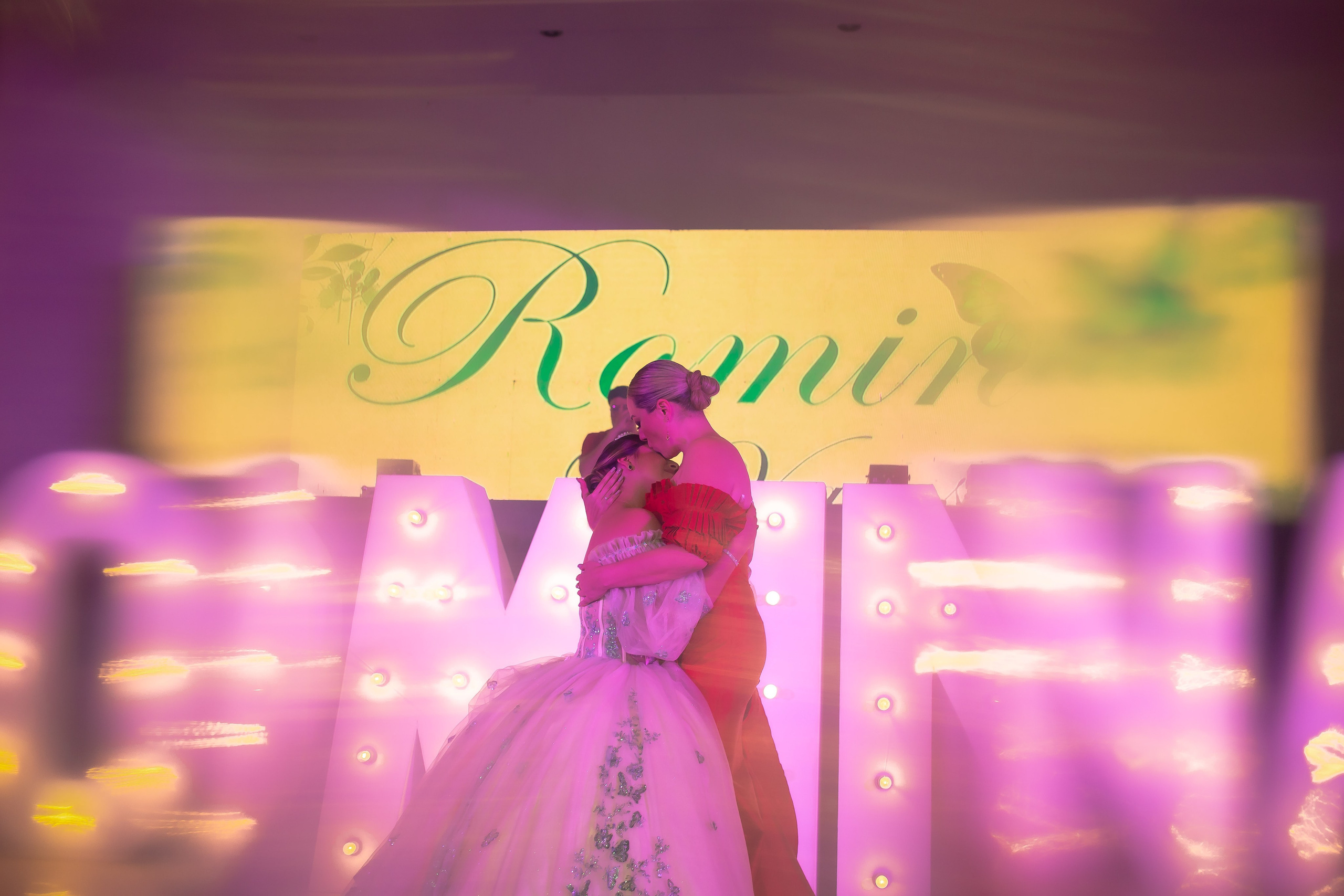 XV AÑOS ROMINA. Simón Enríquez Studio
