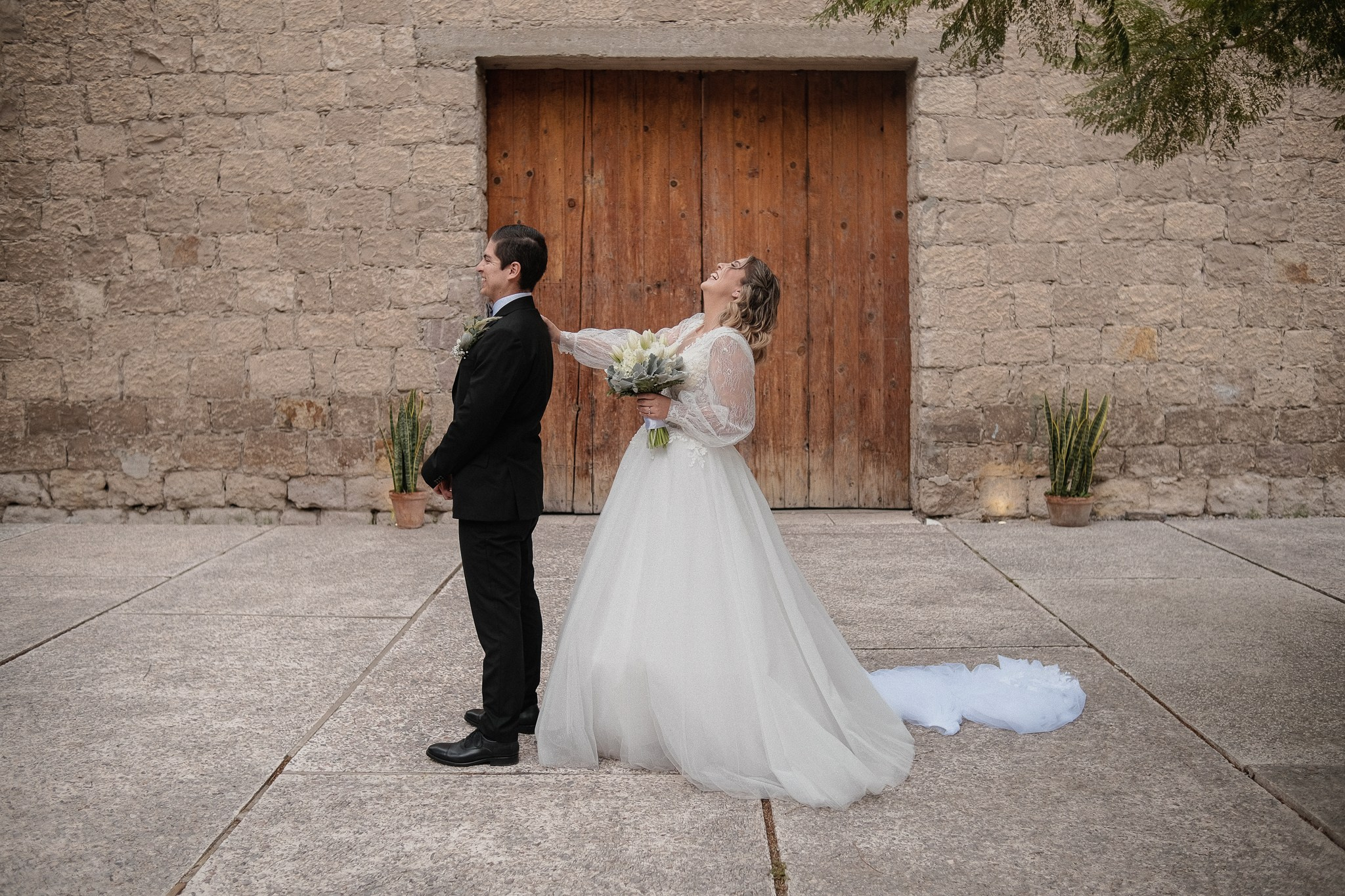 Ale y Misael. Fotógrafo de bodas