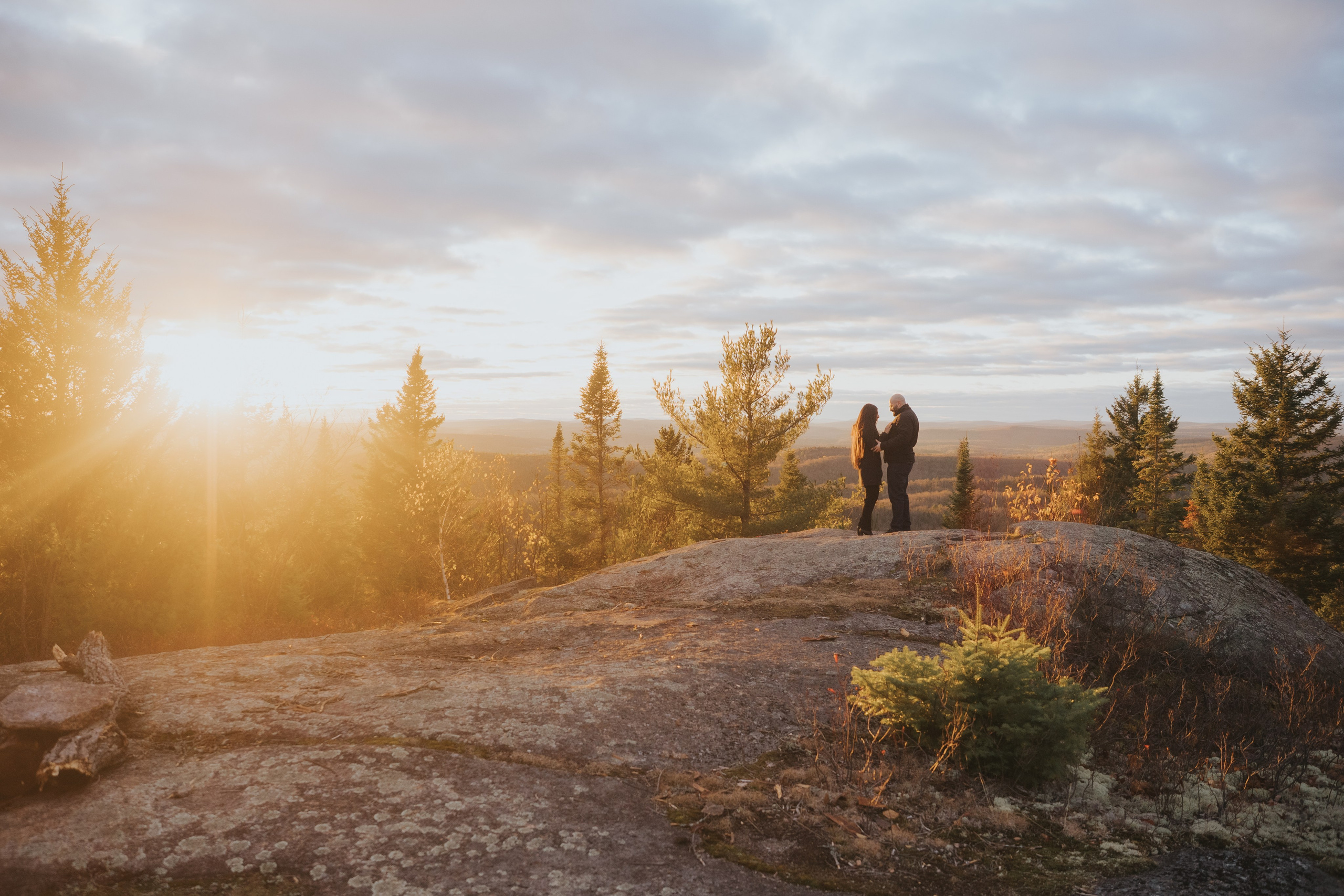 Couple Photography Montreal. Montreal Wedding Photographer — Muriel Oe Photo