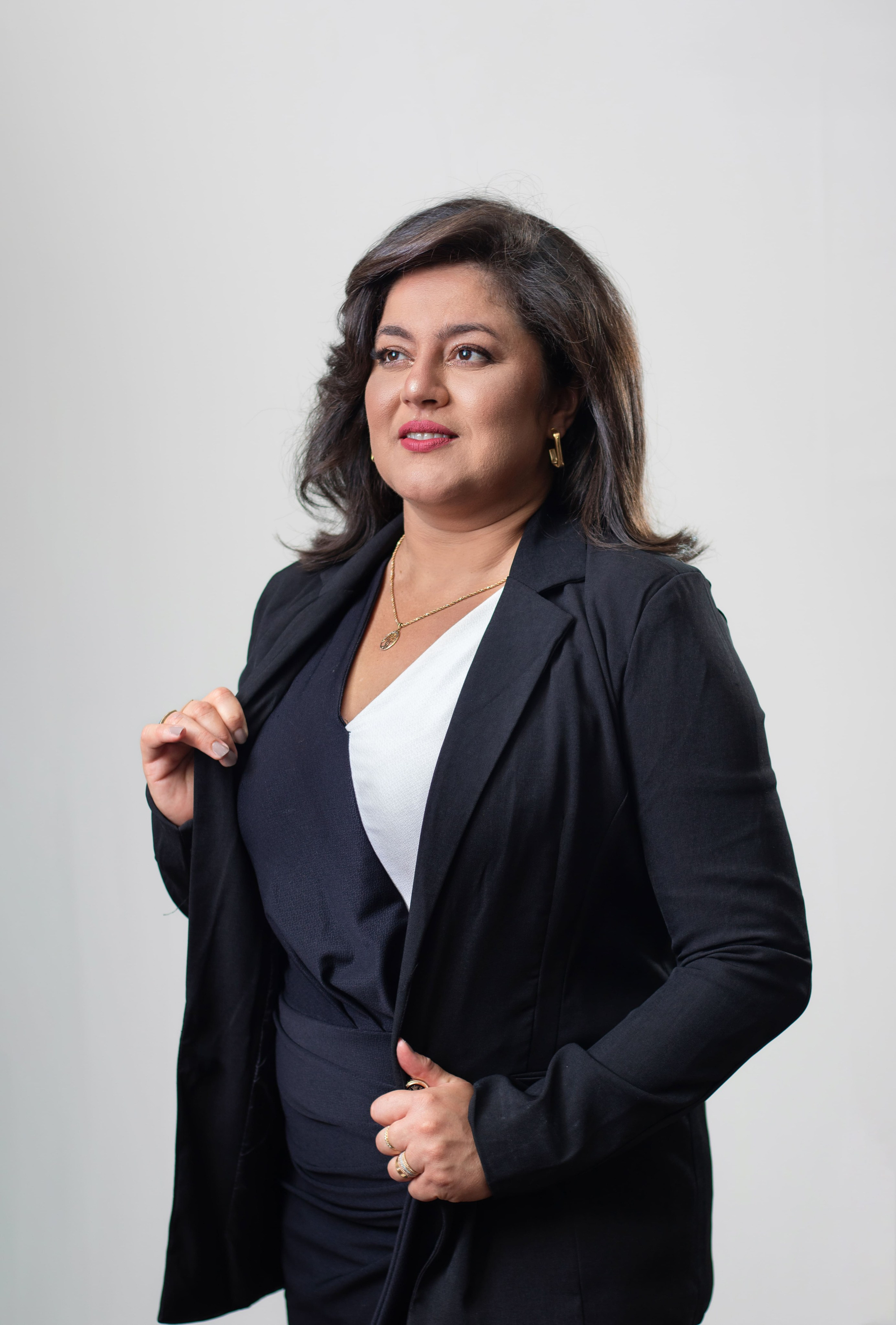 Retrato profissional para arquiteto, arquiteta, advogado ou advogada em São Paulo. Um ensaio corporativo pensado para transmitir profissionalismo, personalidade e autoridade através da fotografia.