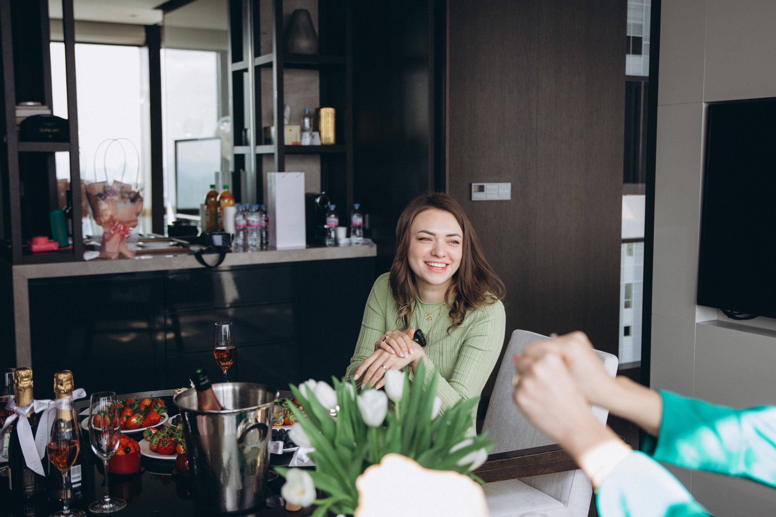 Grand Hyatt Seoul (bohicare). Portrait photographer in South Korea Olga Lian