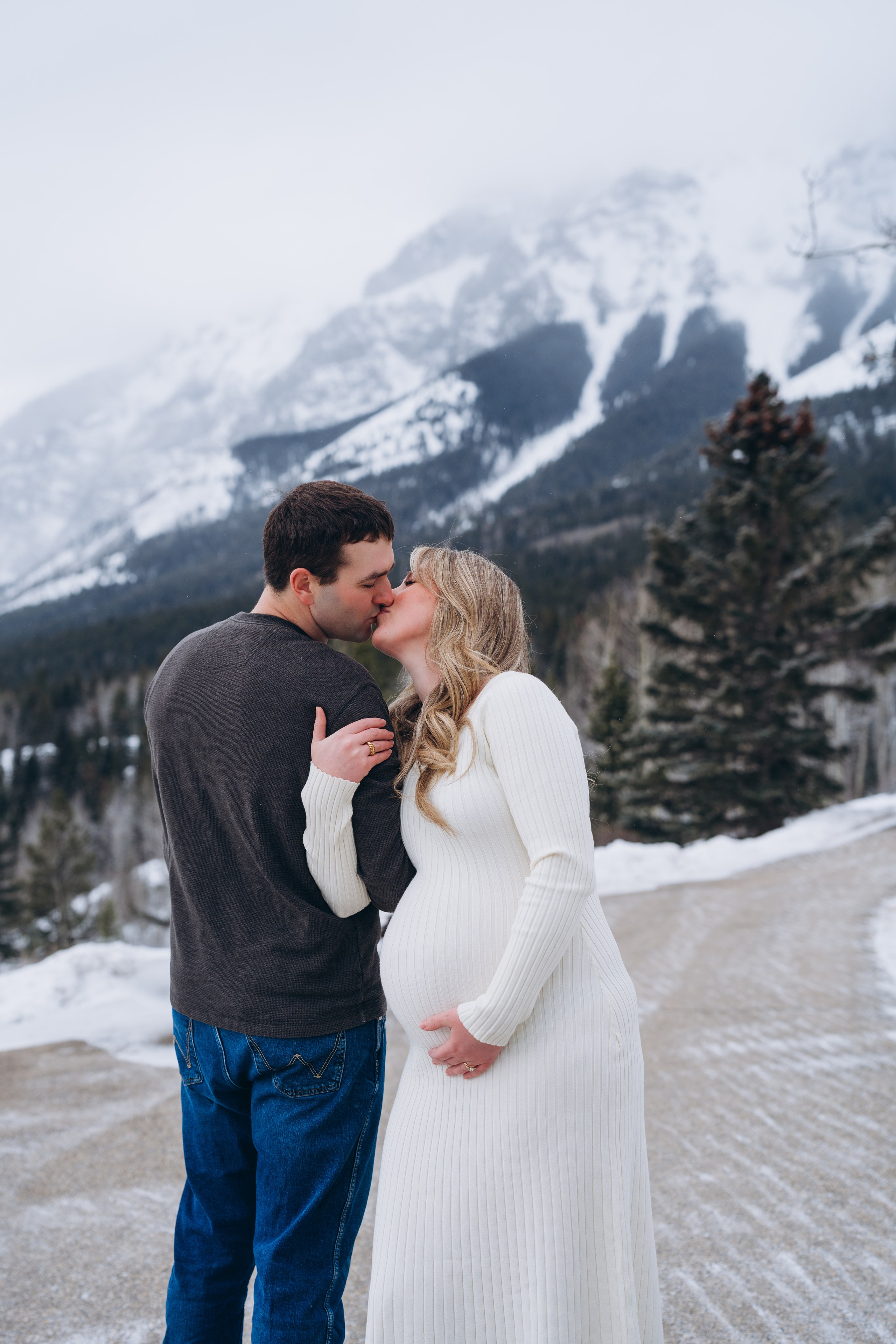 Racheal. Calgary Wedding & Lifestyle Photographer — Yevhen Polishchuk