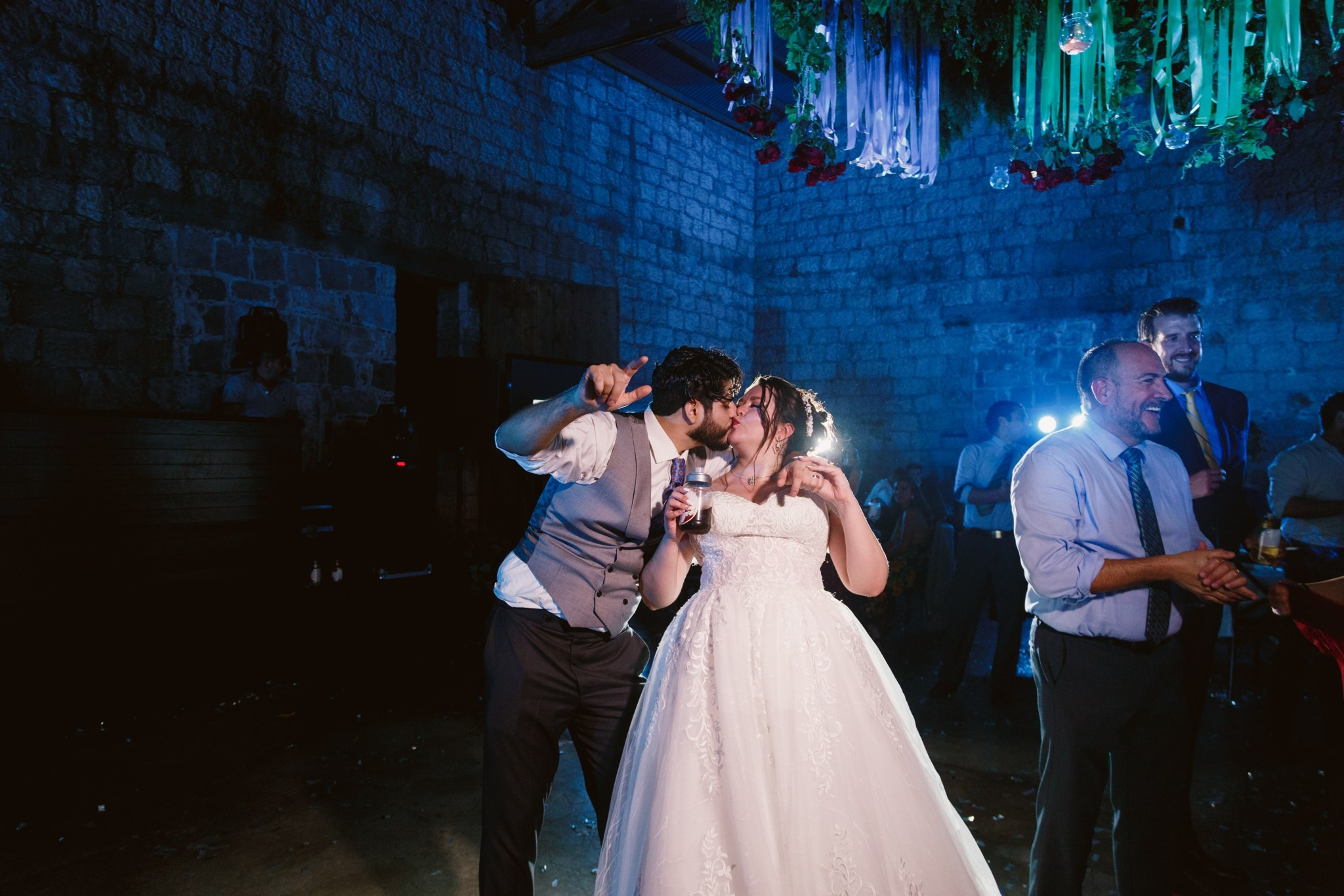 Sofía y Diego: Boda en San Luis Potosí - Parque norte. Fotógrafo de bodas
