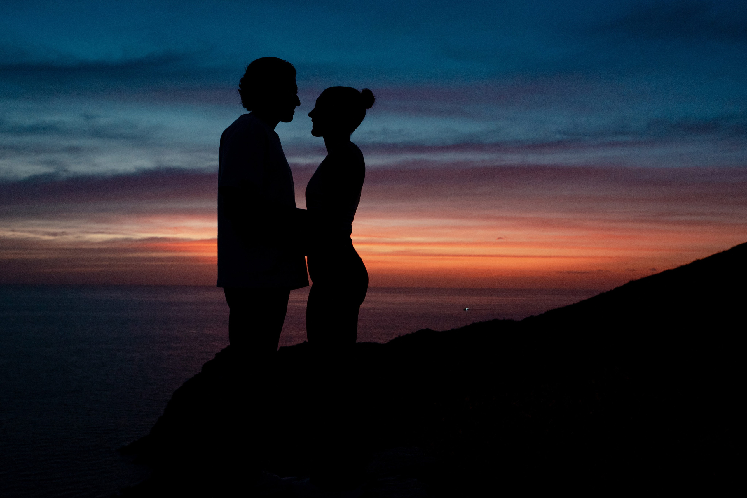 Yacht Proposals in Cabo San Lucas: Real Moments, Real Advice. Los Cabos Photographer | Proposals, Intimate Weddings & Families — Izrael Reyna