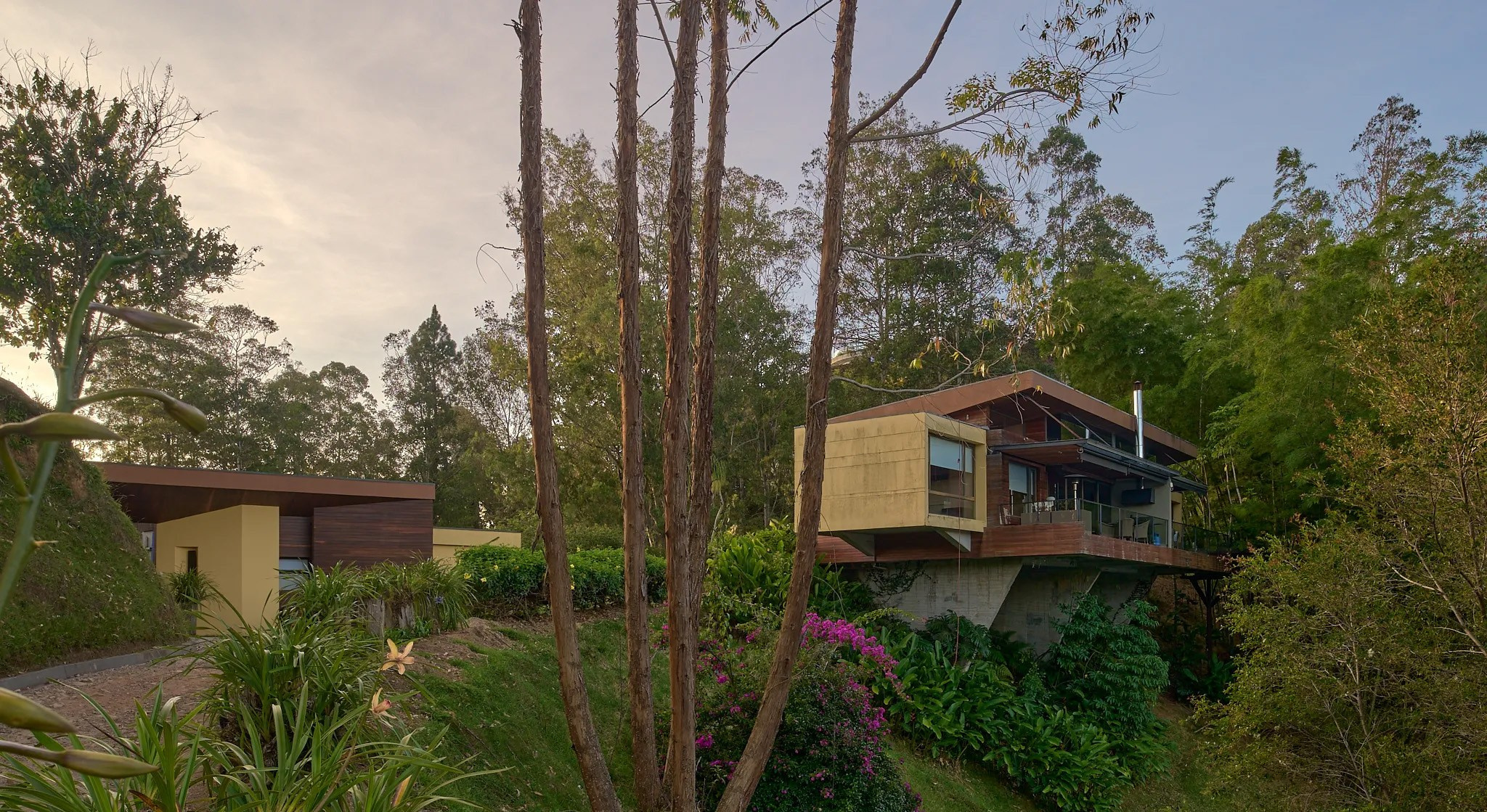 Fotografía arquitectura e interiorismo Cabañas Luxé, Represa El Peñol en el municipio de Guatapé, Antioquia. Diseño Vicaría Arquitectura