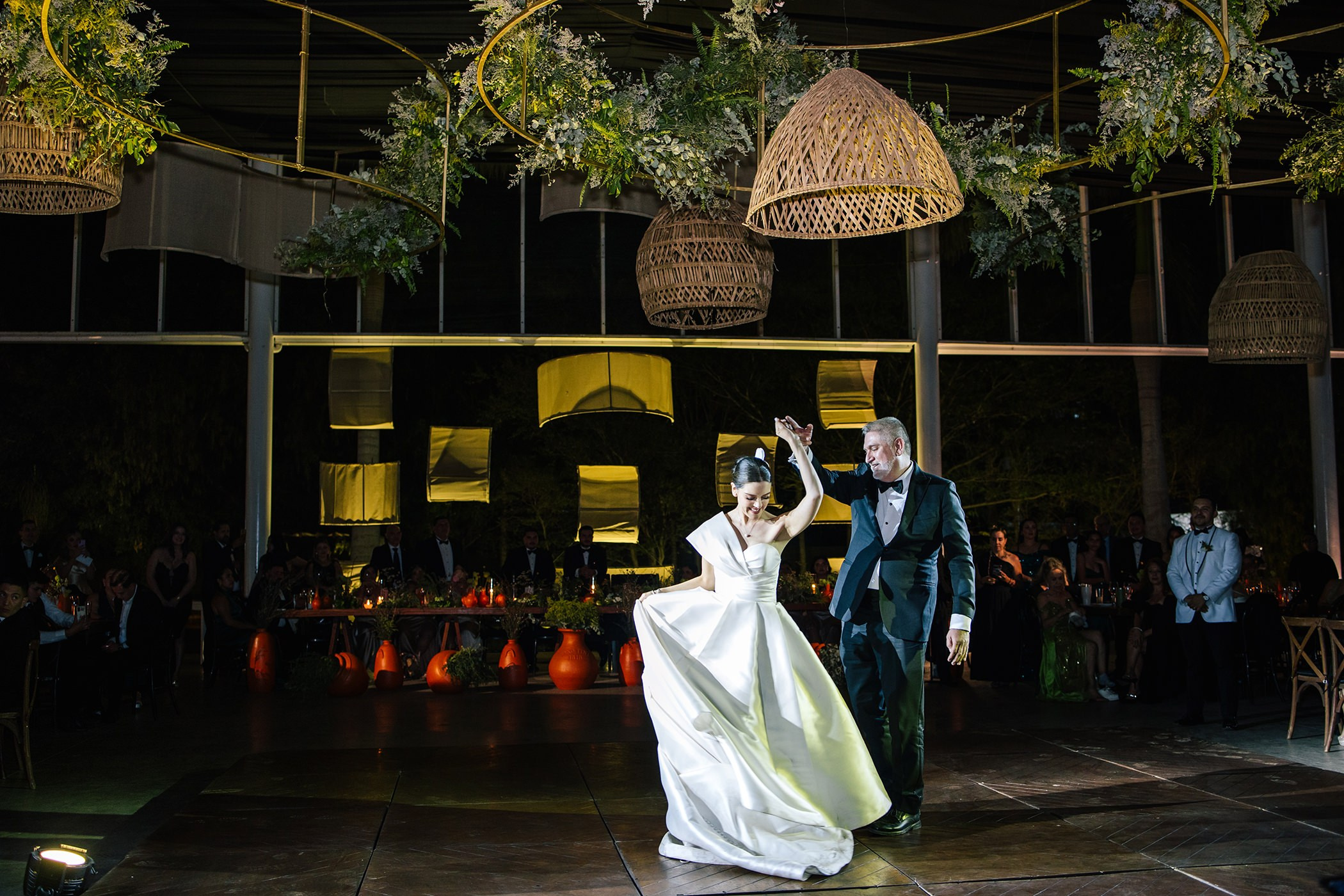 Primer Baile. Wedding Photographer Ruth Preciado