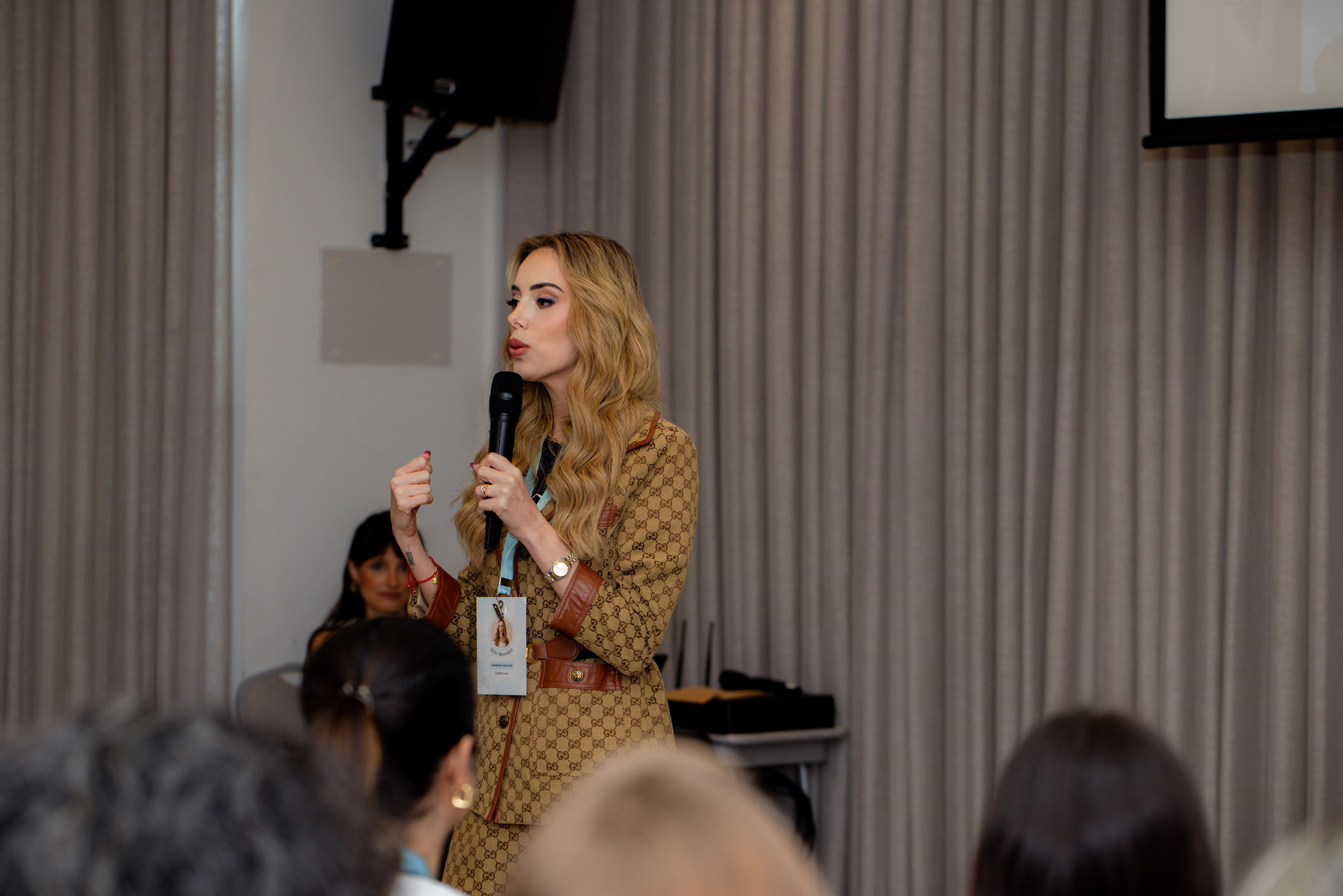KOHLL BEAUTY EVENTO. ESTUDIO DOZE