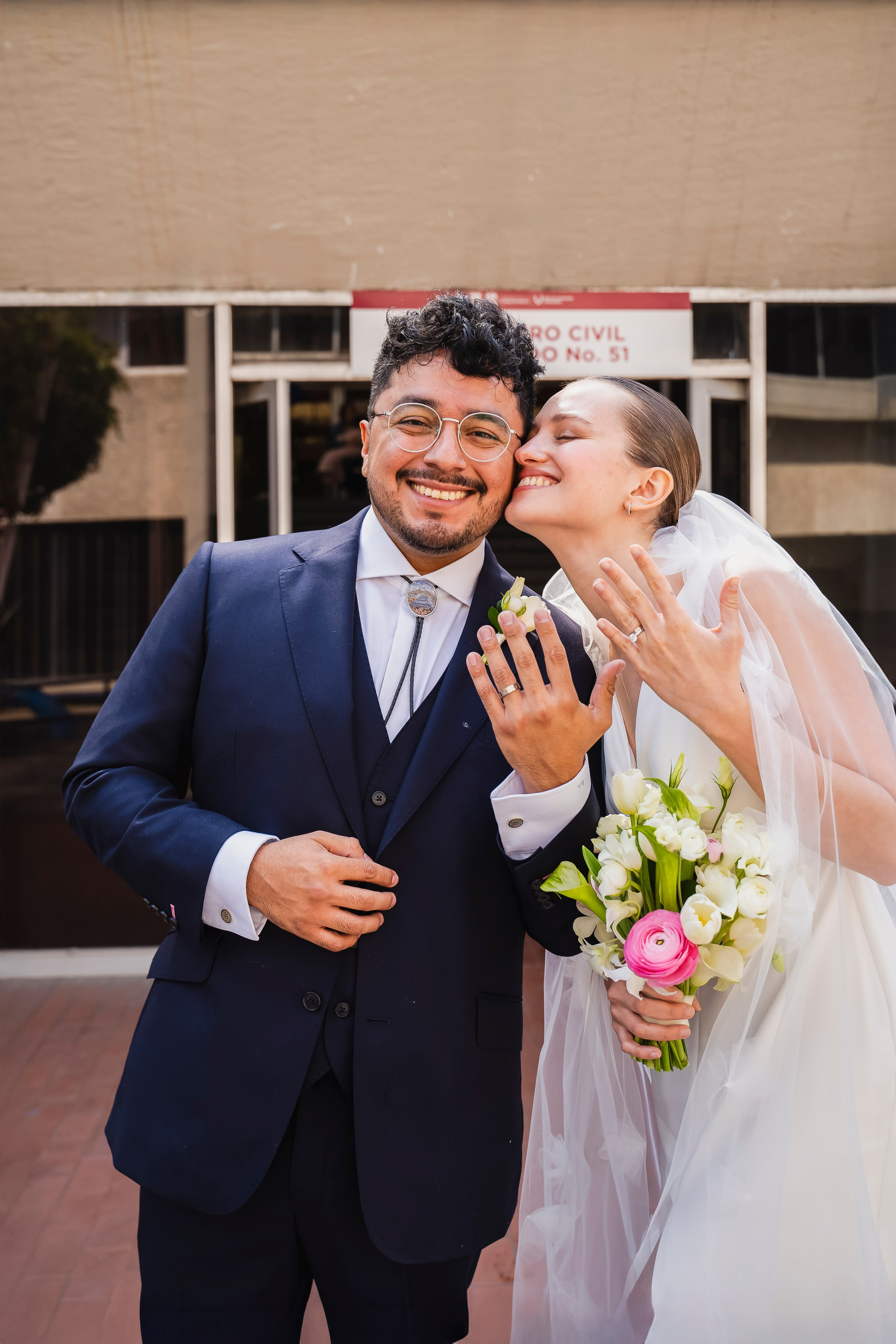 Professional Mexico City photographer specializing in weddings, surprise proposals, horse photo sessions and private events in Chapultepec. Ekaterina Frolova photography