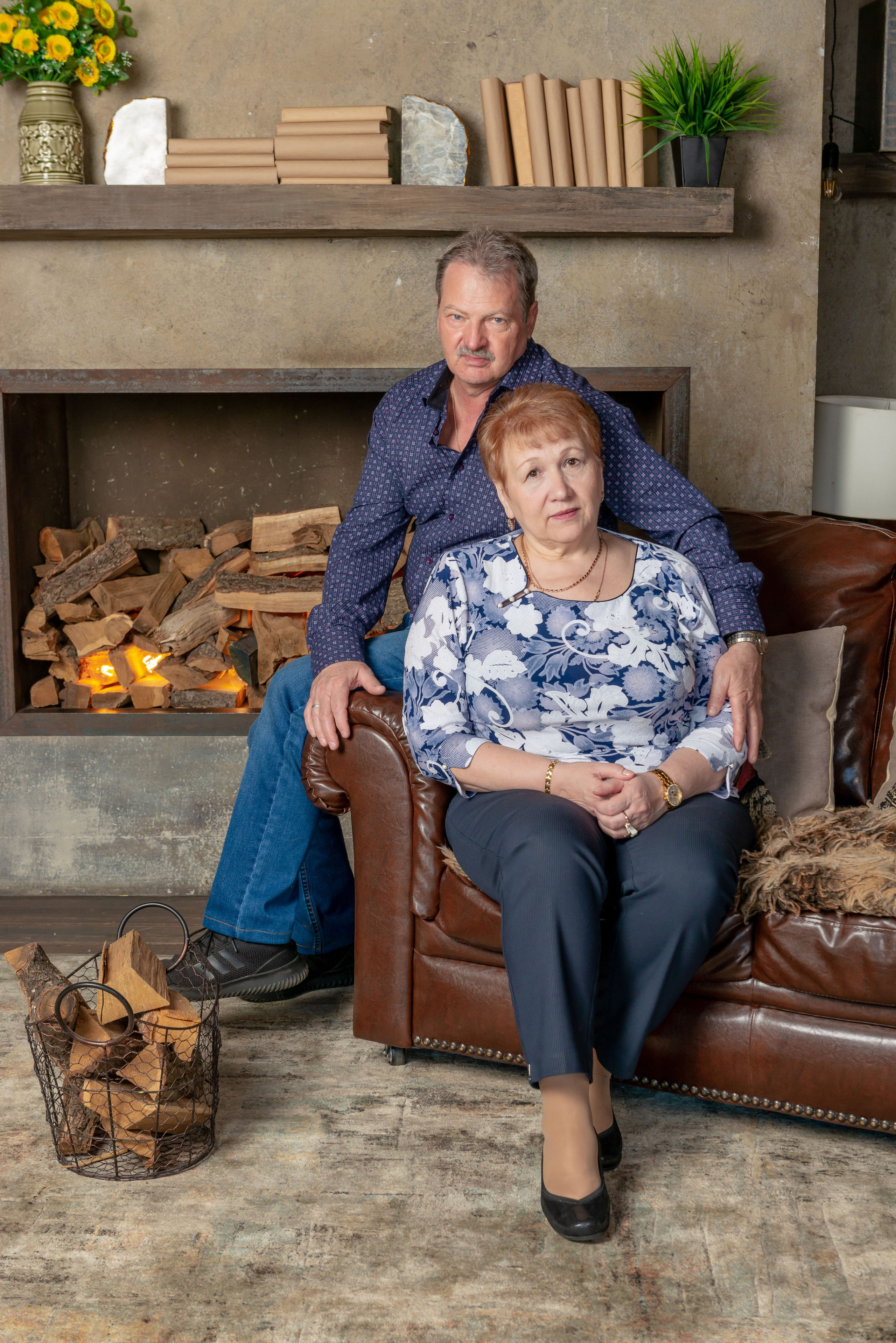 Photosession of a married couple in the studio. PHOTOGRAPHER QUINTANA ROO