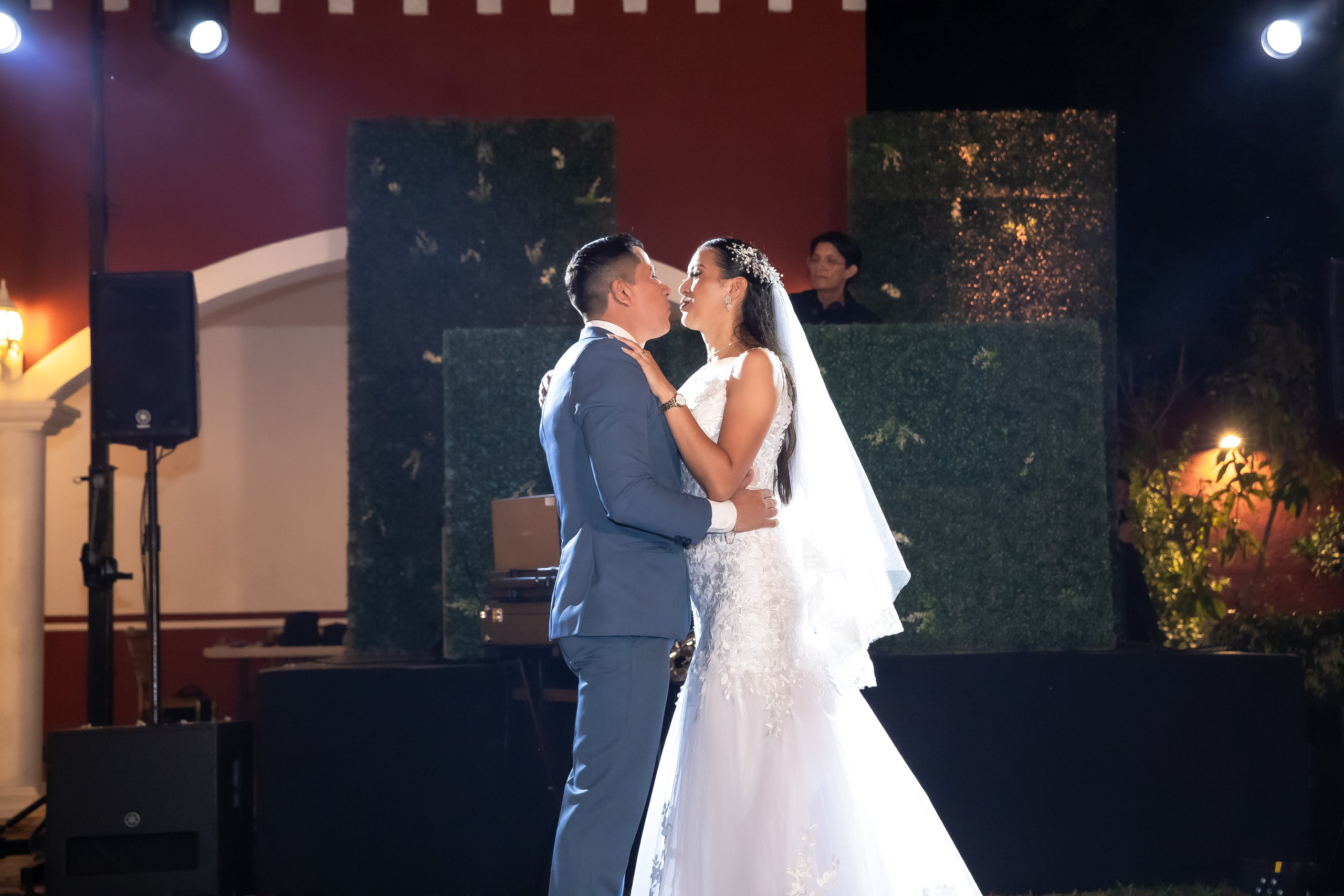 Delta & Cesar. Simón Enríquez Studio