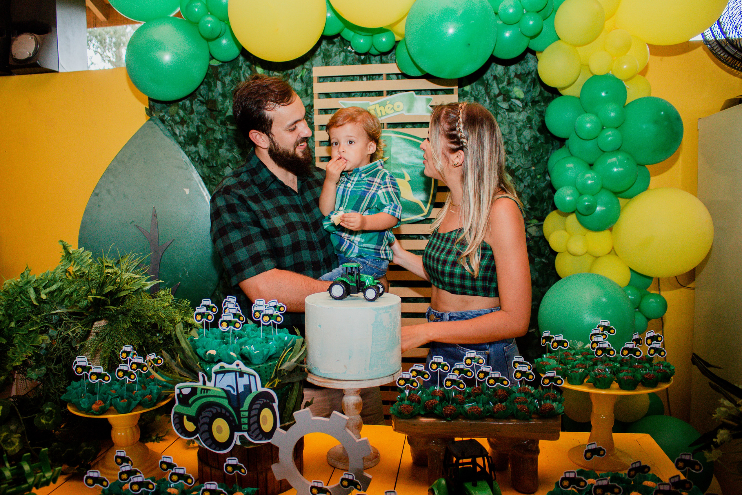 Fotografia de Aniversário Infantil em Holambra – Theo, 2 anos | Joyce Maria. Joyce Maria Fotografia | Fotógrafa em Holambra