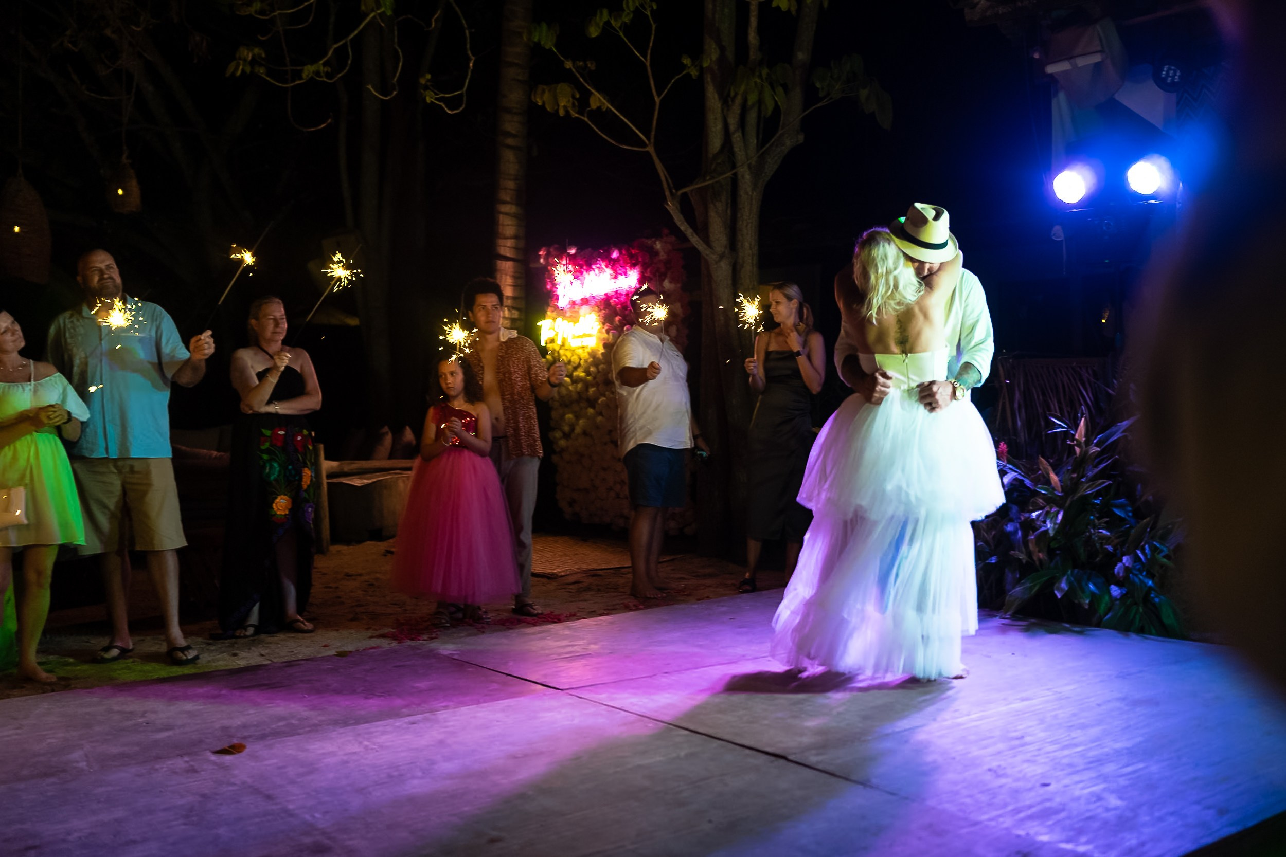 Aggie & Brian. Fotografía de Bodas Profesionales en Puerto Vallarta y Riviera Nayarit