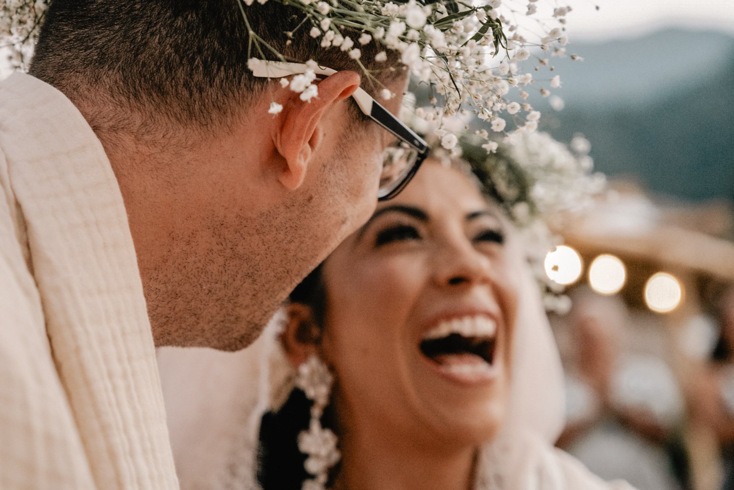 Mar + Issac. Elopement & Lifestyle Wedding Documentary Photographer