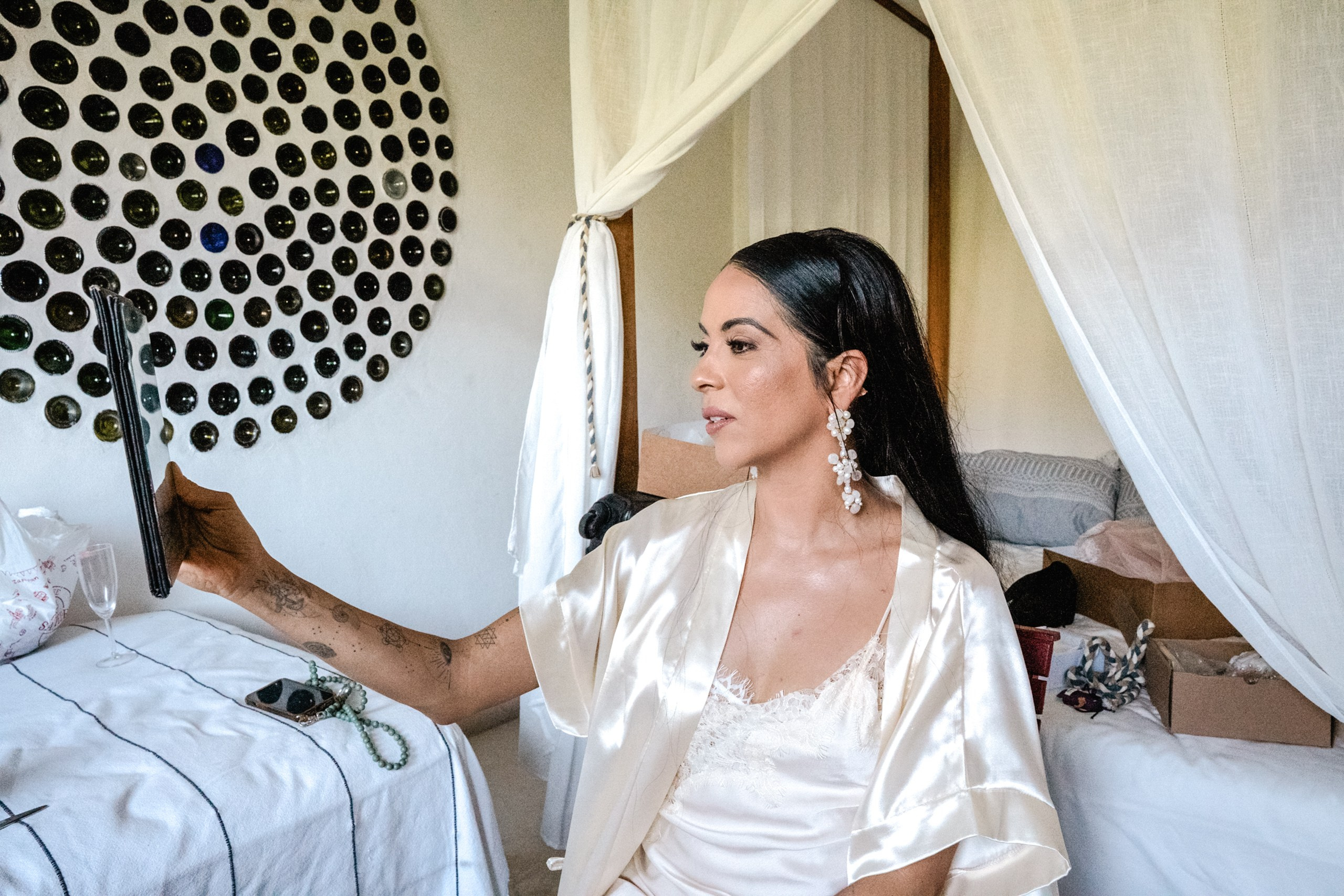 Mar + Issac. Elopement & Lifestyle Wedding Documentary Photographer