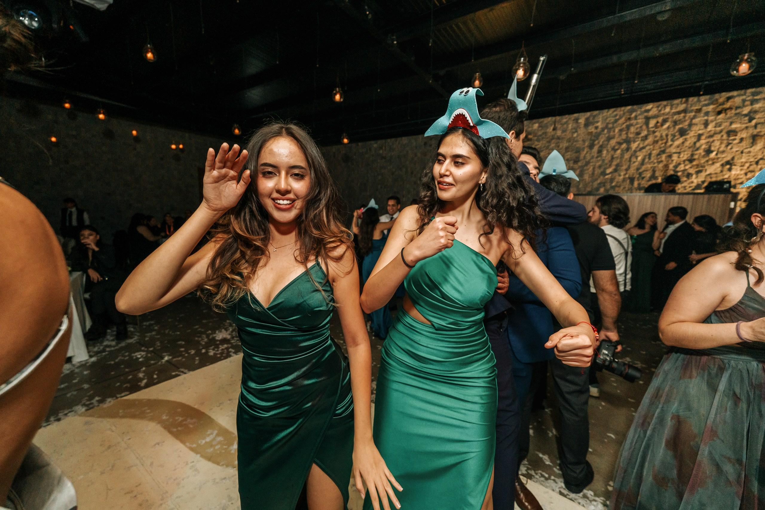Ale + Diego. Elopement & Lifestyle Wedding Documentary Photographer
