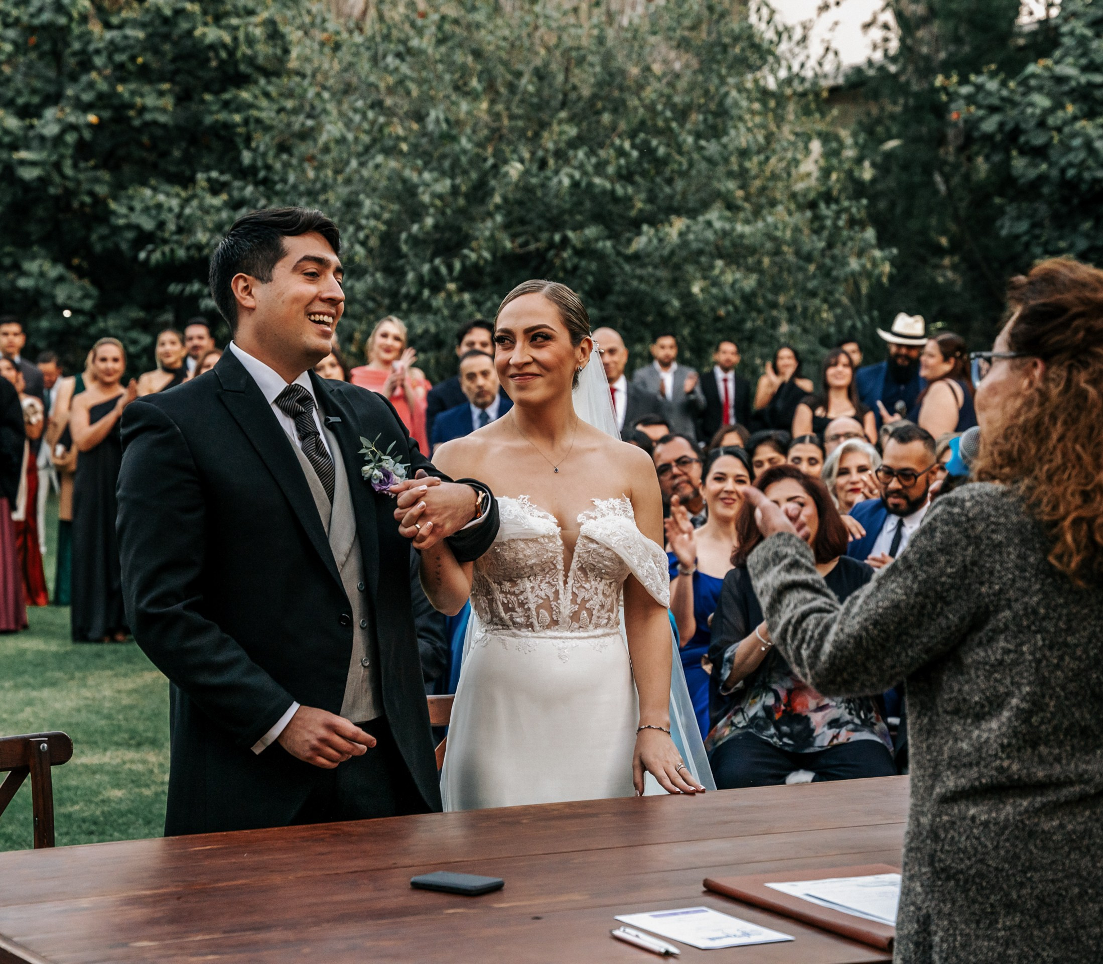 Ale + Diego. Elopement & Lifestyle Wedding Documentary Photographer