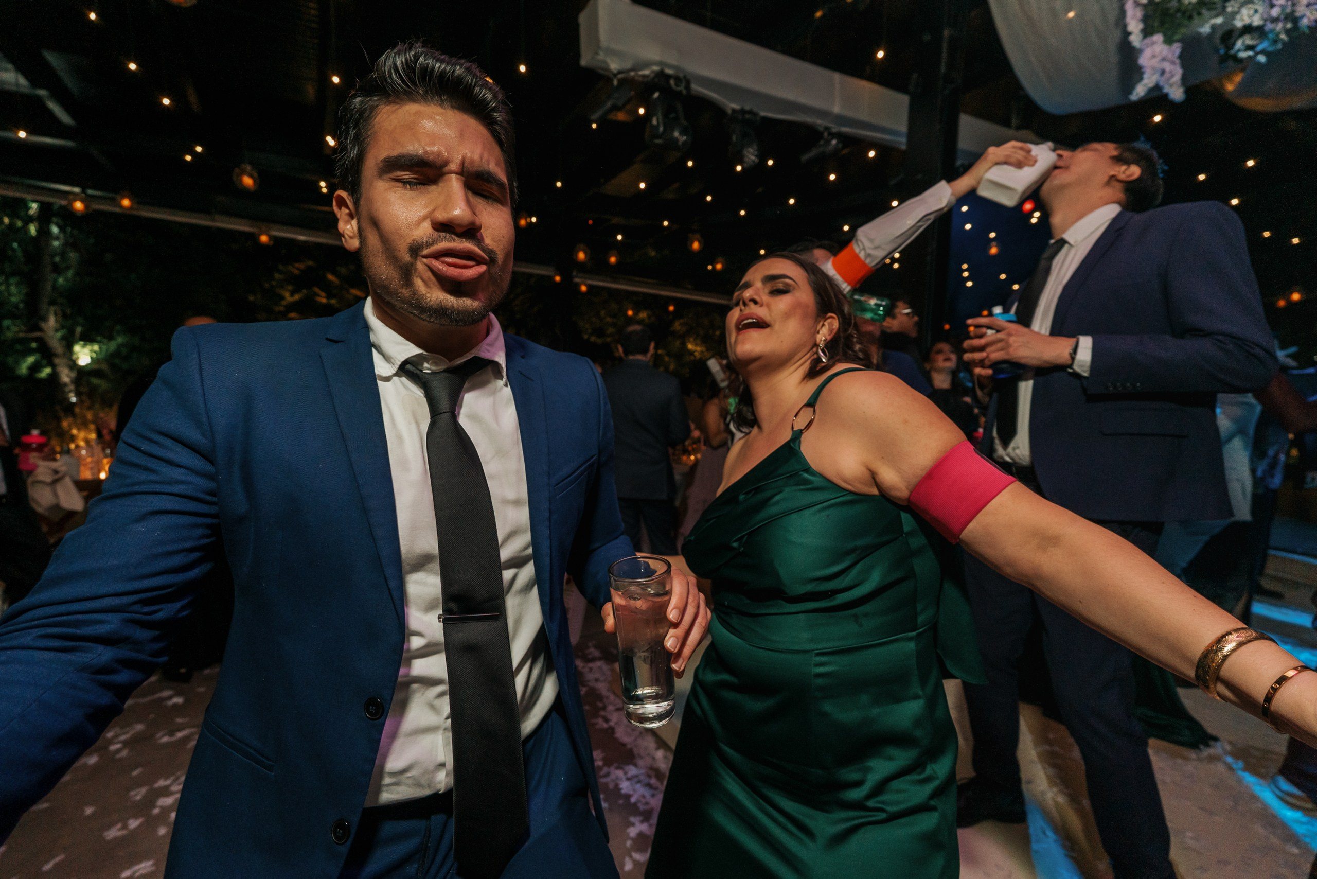 Ale + Diego. Elopement & Lifestyle Wedding Documentary Photographer