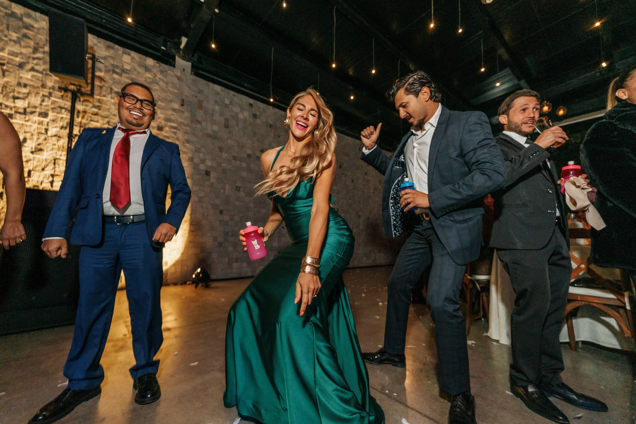 Ale + Diego. Elopement & Lifestyle Wedding Documentary Photographer