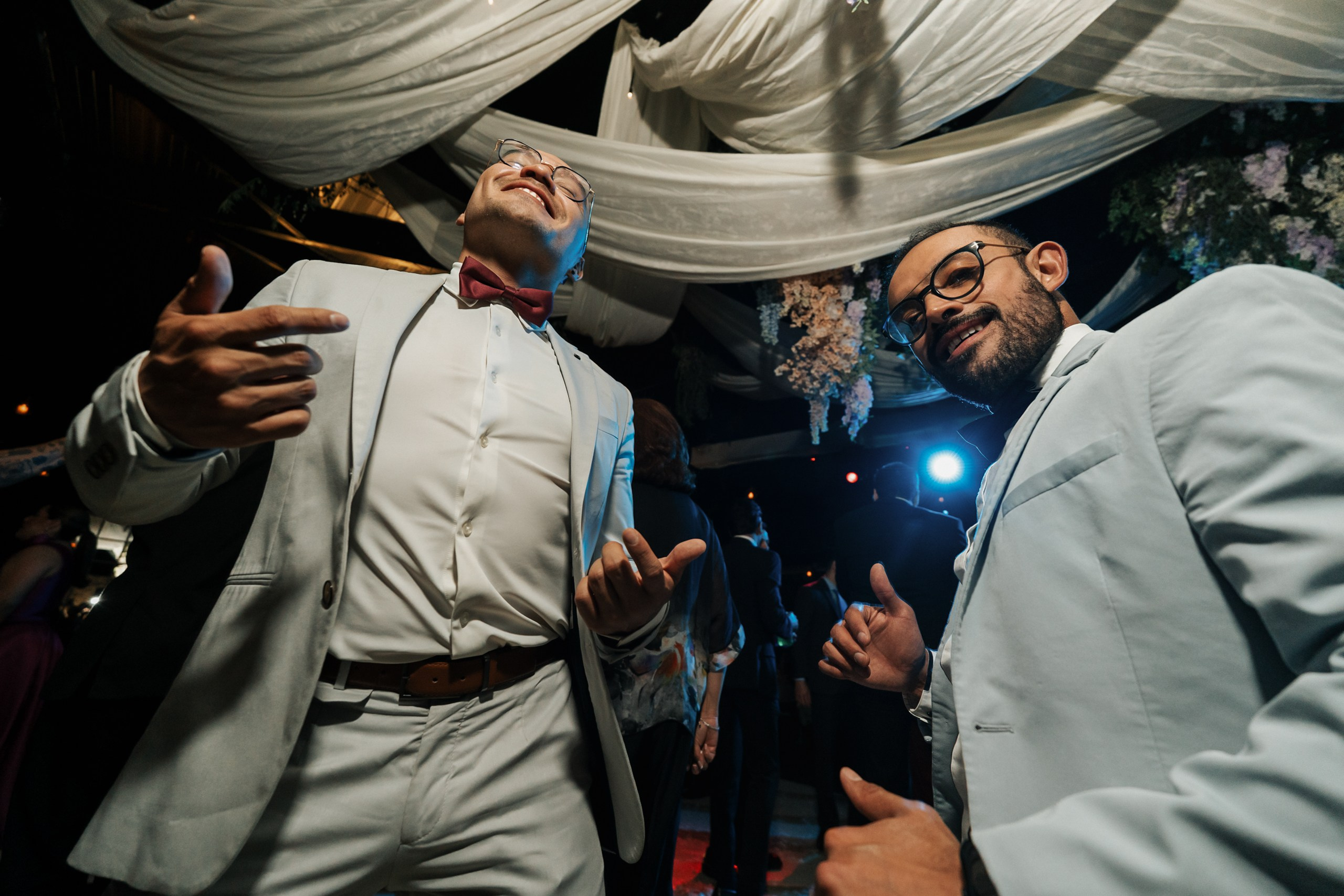 Ale + Diego. Elopement & Lifestyle Wedding Documentary Photographer