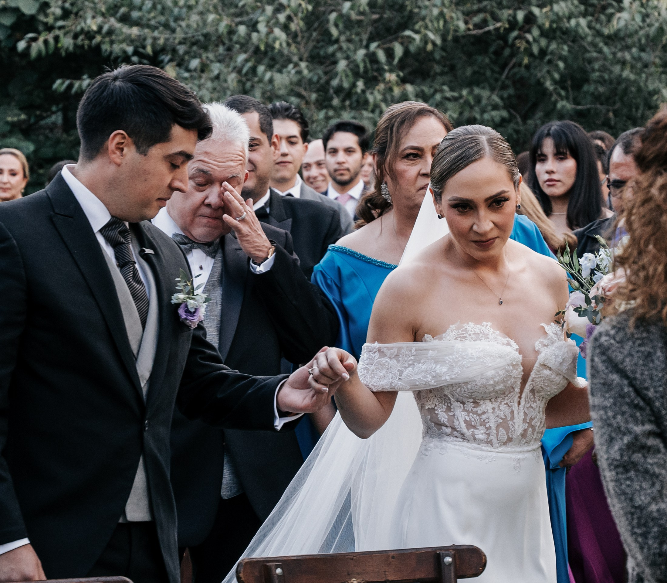 Ale + Diego. Elopement & Lifestyle Wedding Documentary Photographer