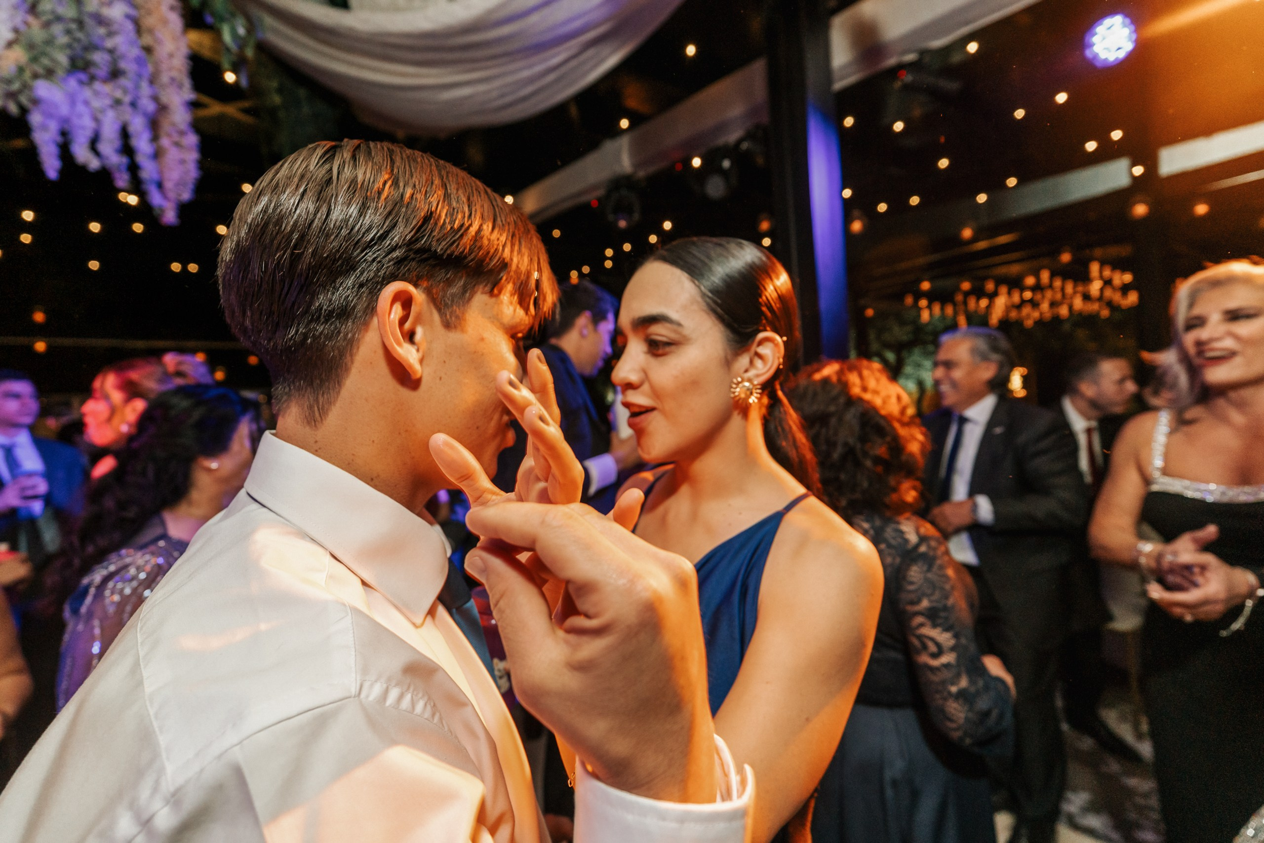 Ale + Diego. Elopement & Lifestyle Wedding Documentary Photographer