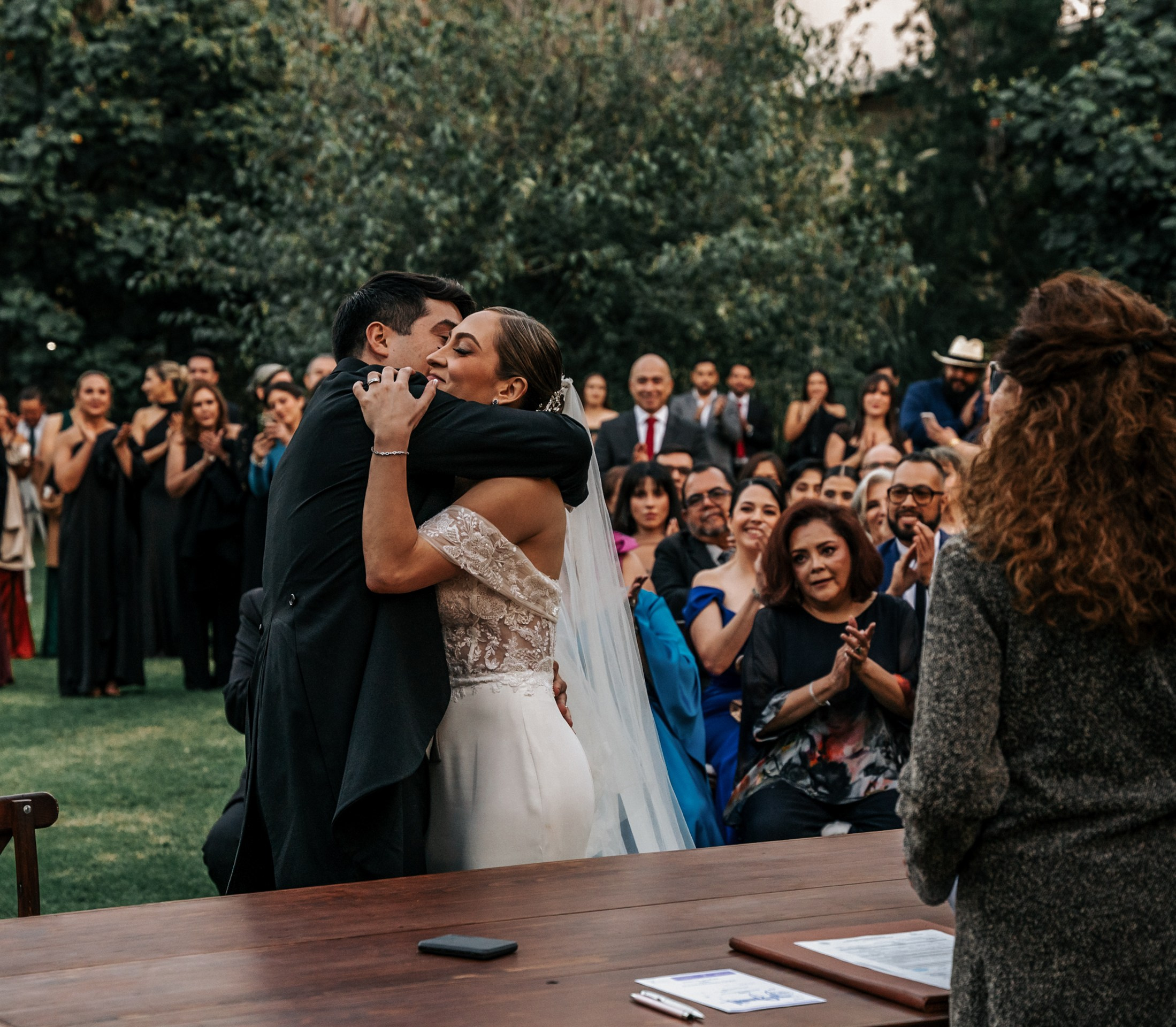 Ale + Diego. Elopement & Lifestyle Wedding Documentary Photographer
