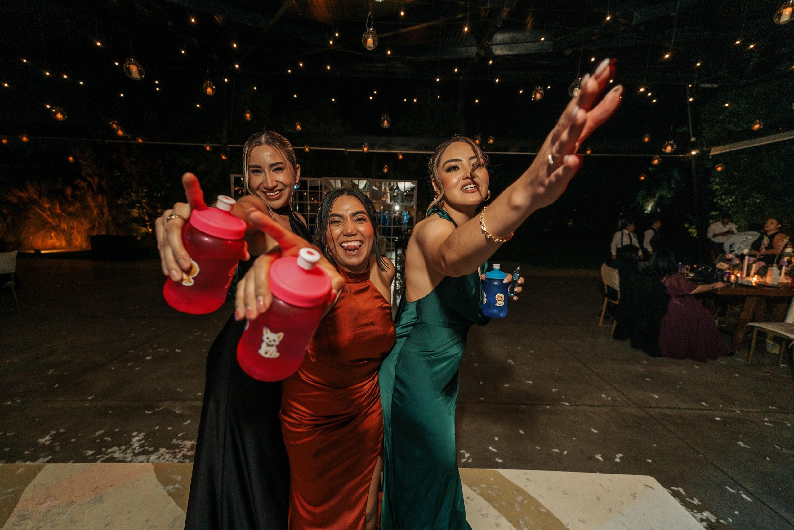 Ale + Diego. Elopement & Lifestyle Wedding Documentary Photographer