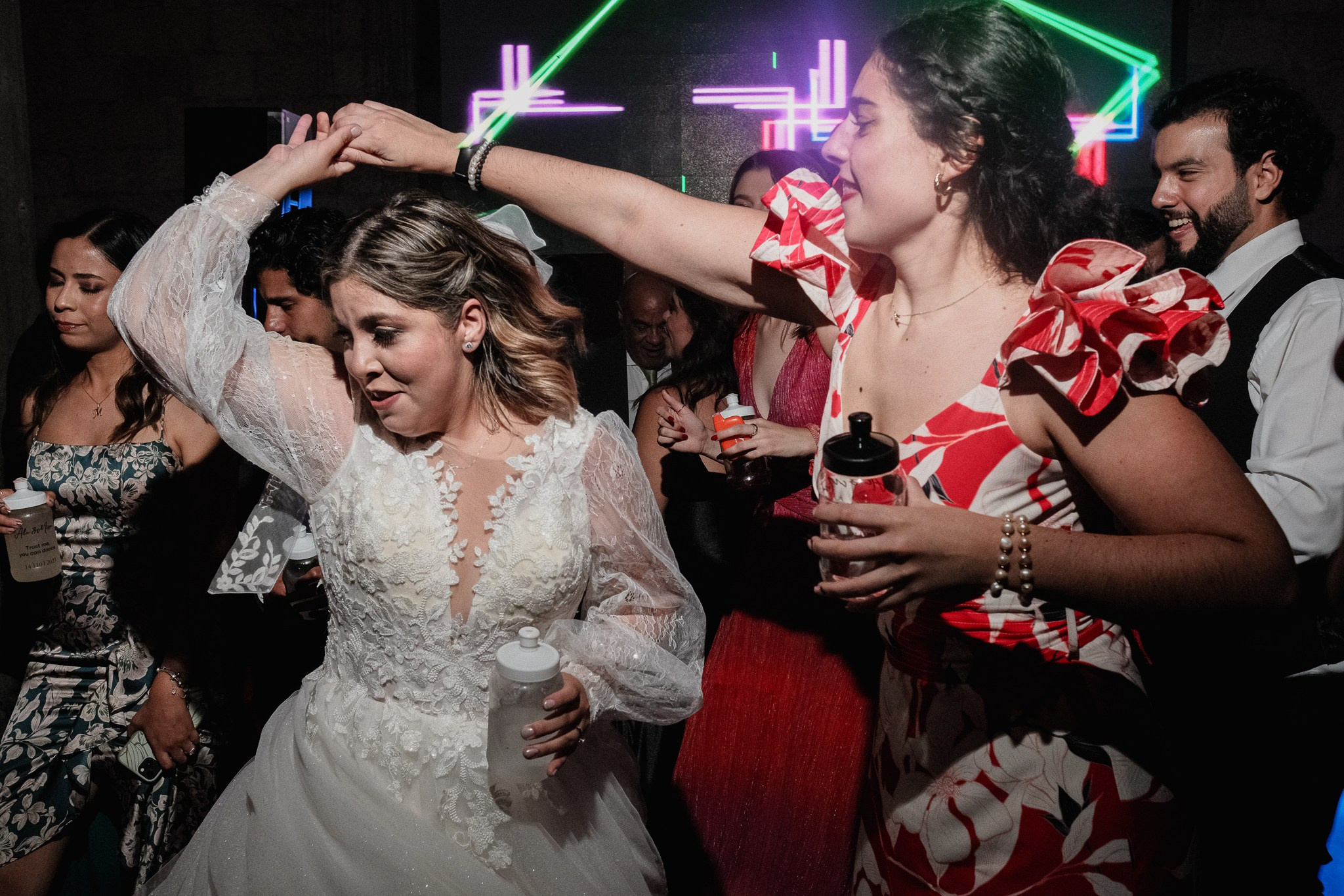 Ale y Misael. Fotógrafo de bodas