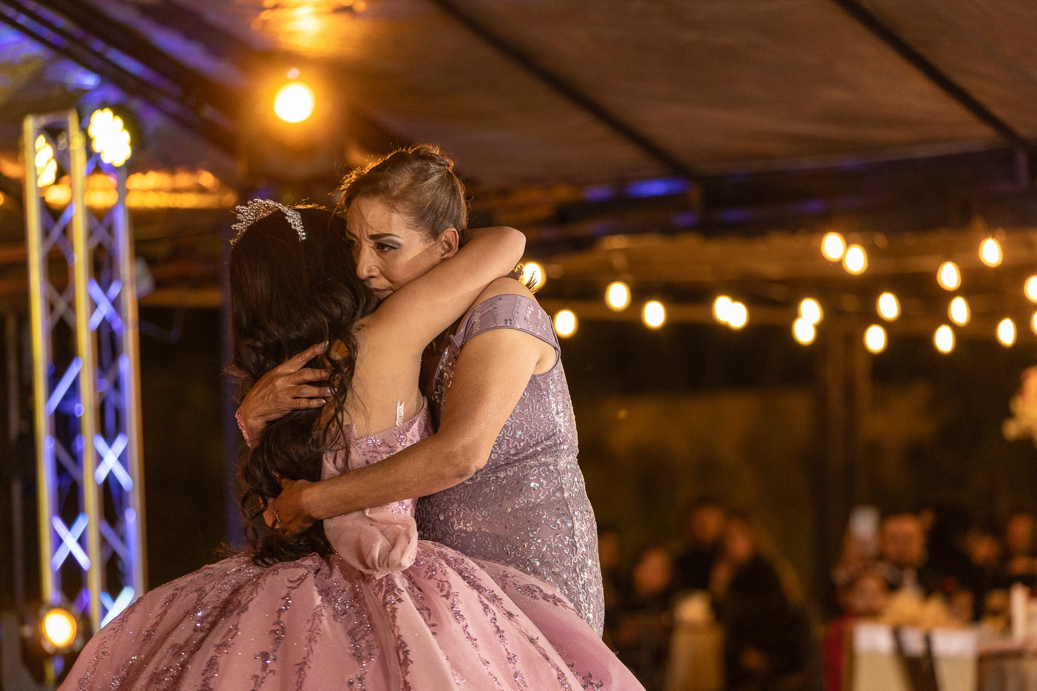 Ángela XV — Más que una celebración, una historia para contar. Lg Fotografia