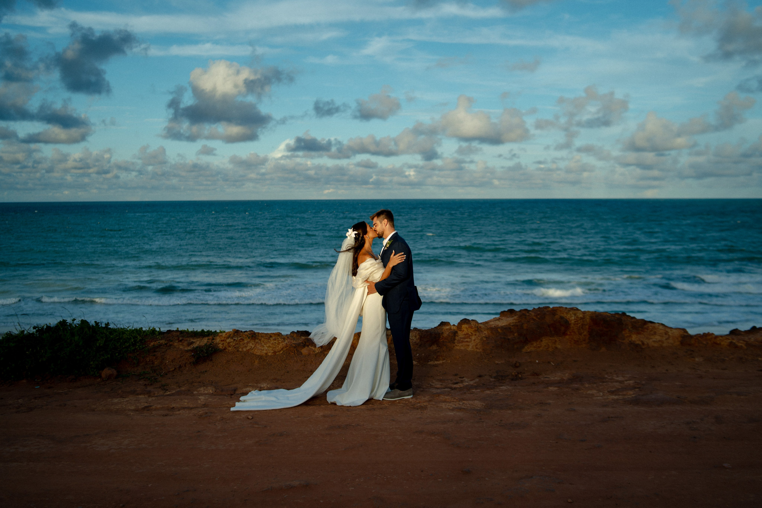 Malu e Caio | Pipa-RN. Fotógrafo de casamentos e gestantes