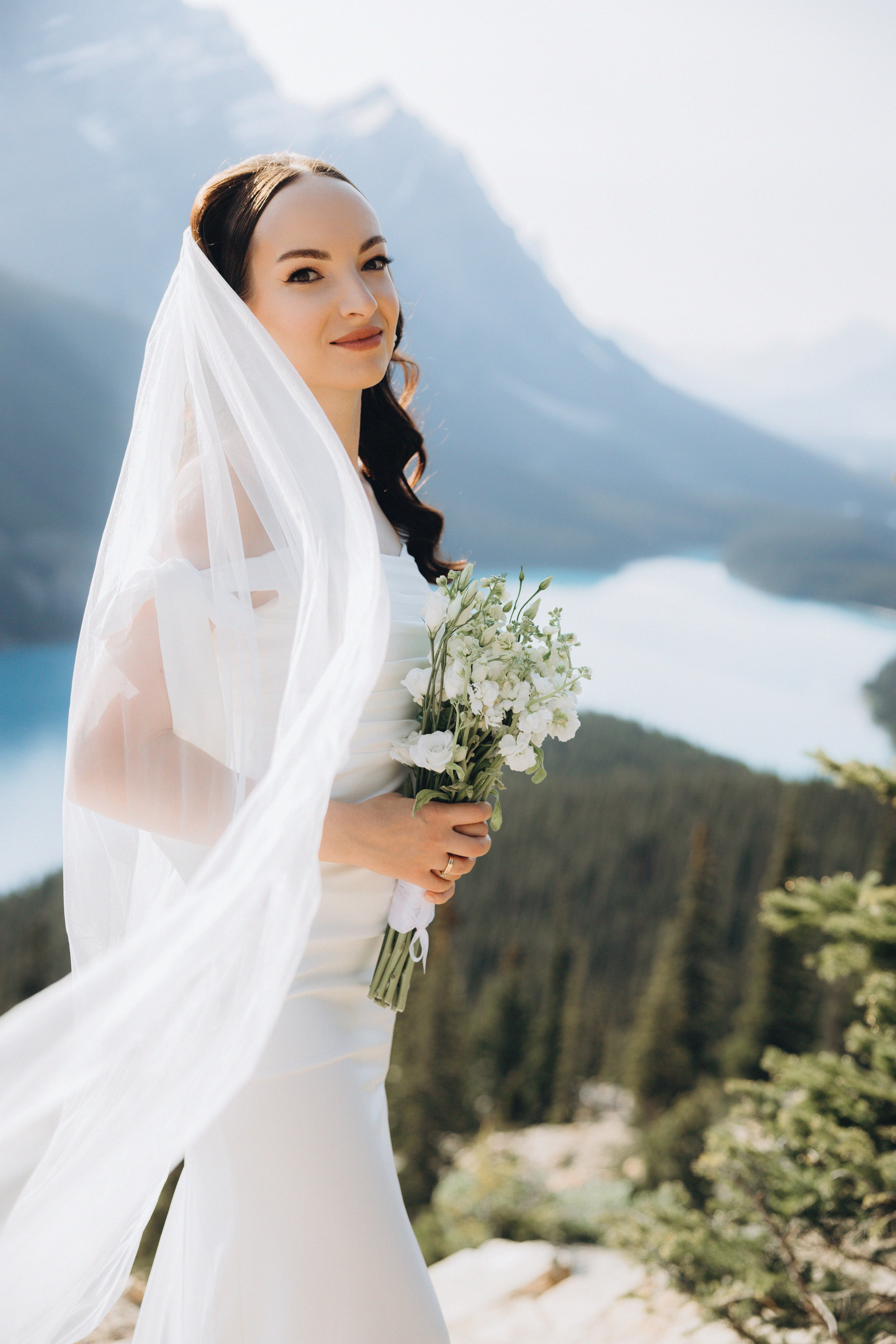 S & L. Photographer Elvira Hryshchenko