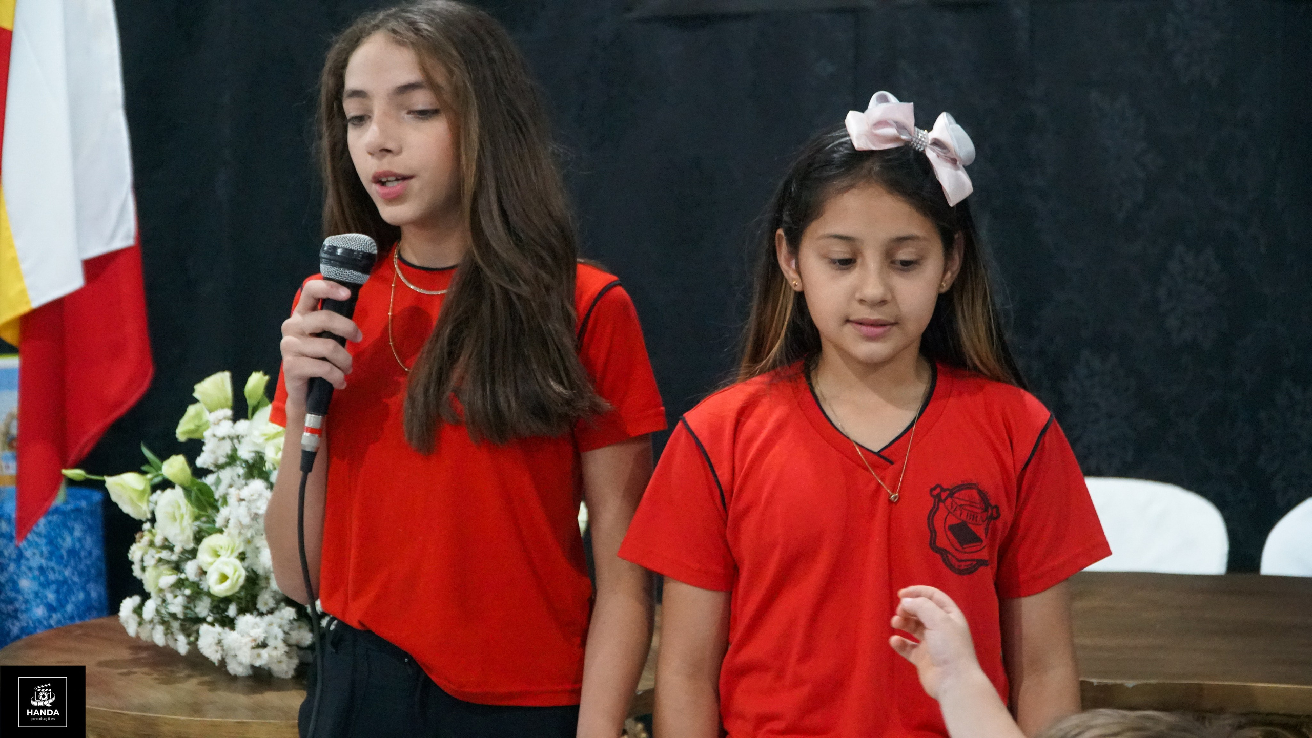 Noite autógrafos colégio Aurélio Buarque de Holanda. Fotografia e Filmagem Handa Produções