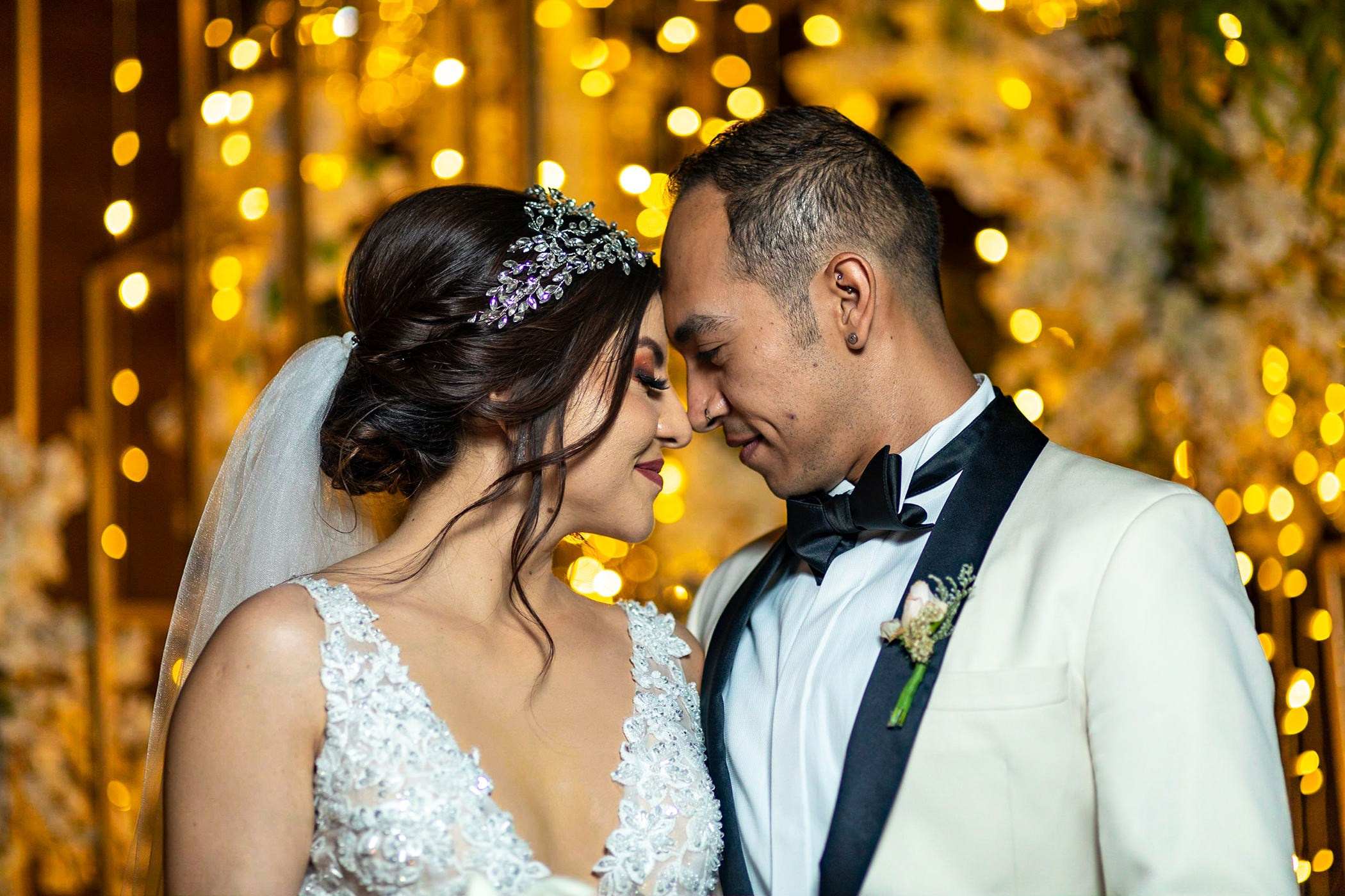 Formal. Wedding Photographer Ruth Preciado