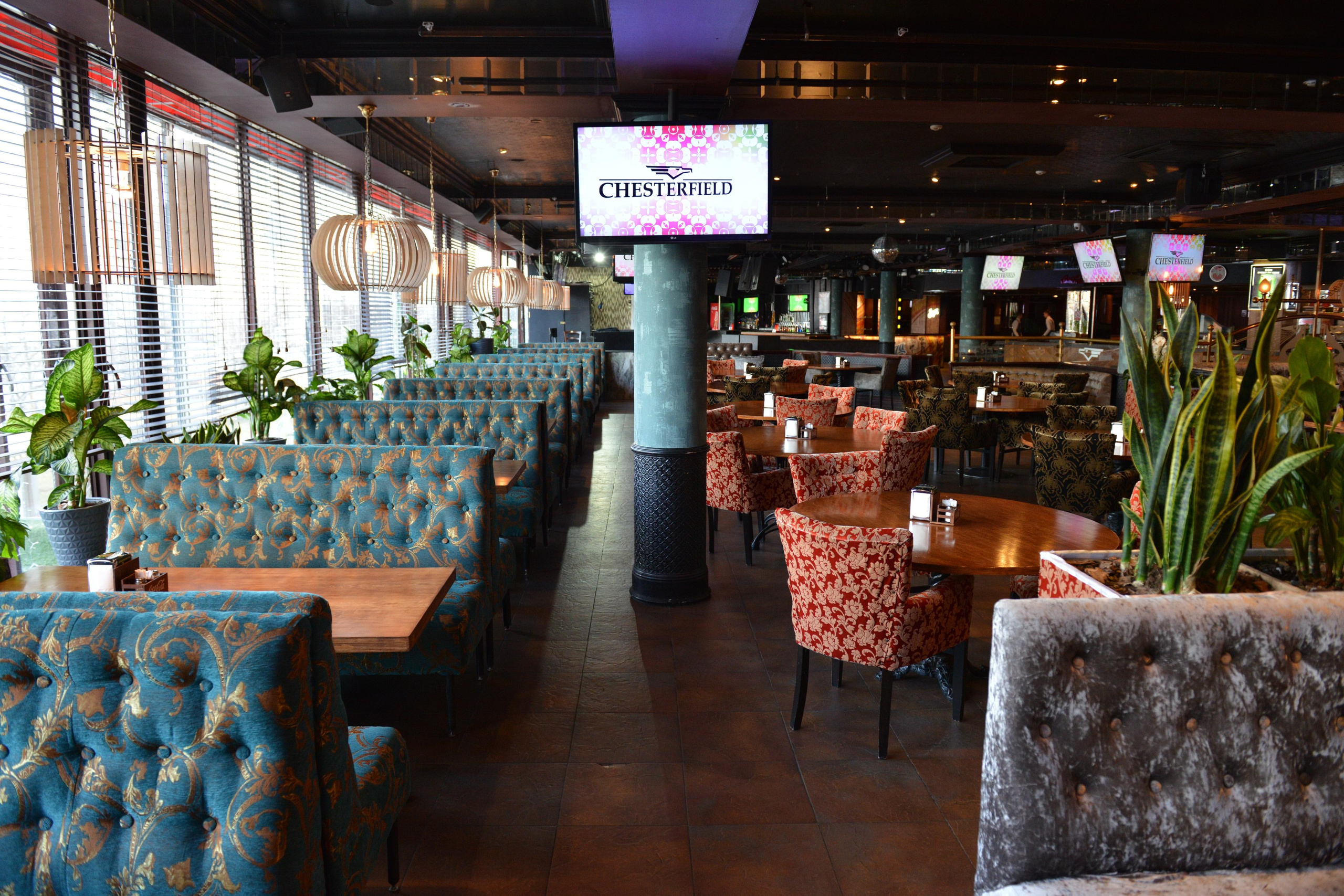 Cafes and Restaurants. PHOTOGRAPHER QUINTANA ROO