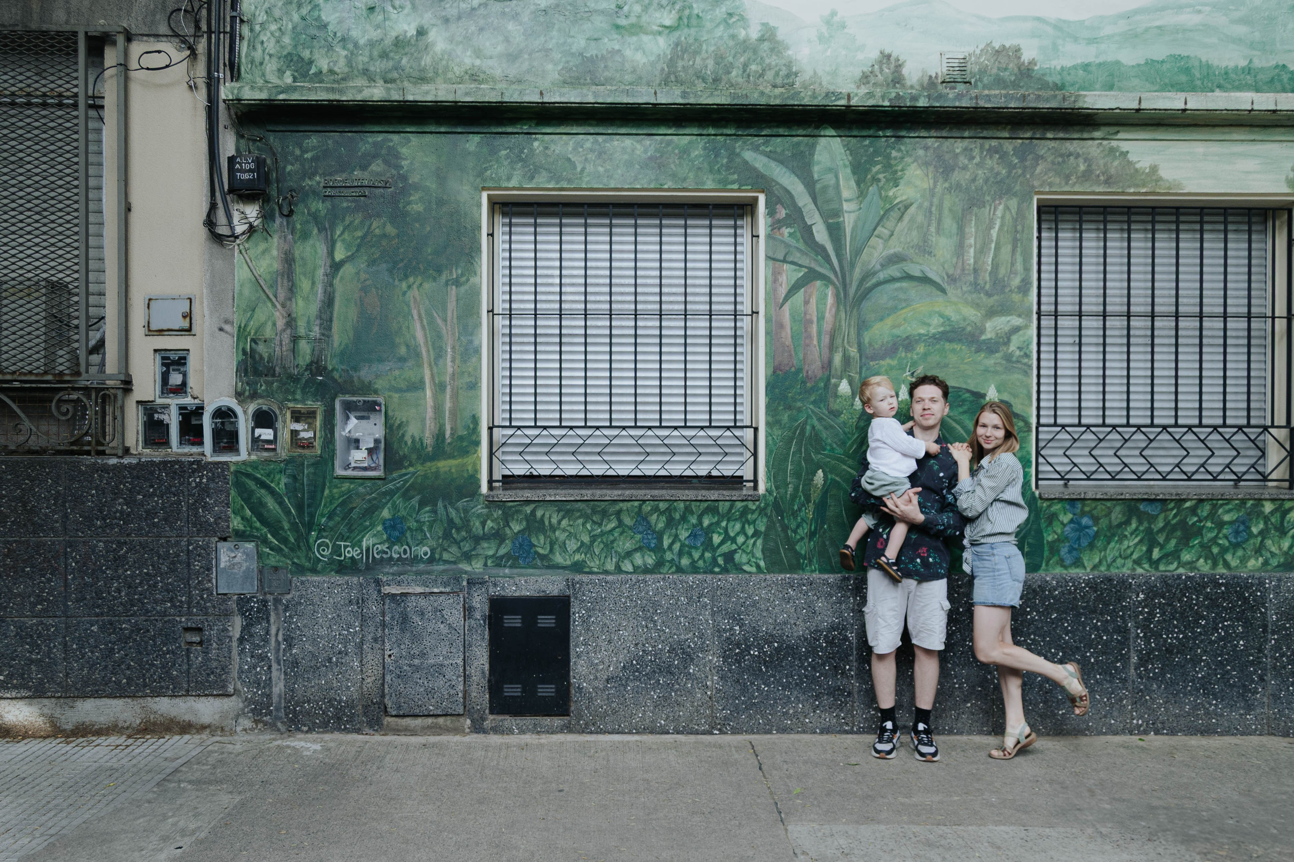 Two years later. Photographer @elmirkami in the city of Buenos Aires