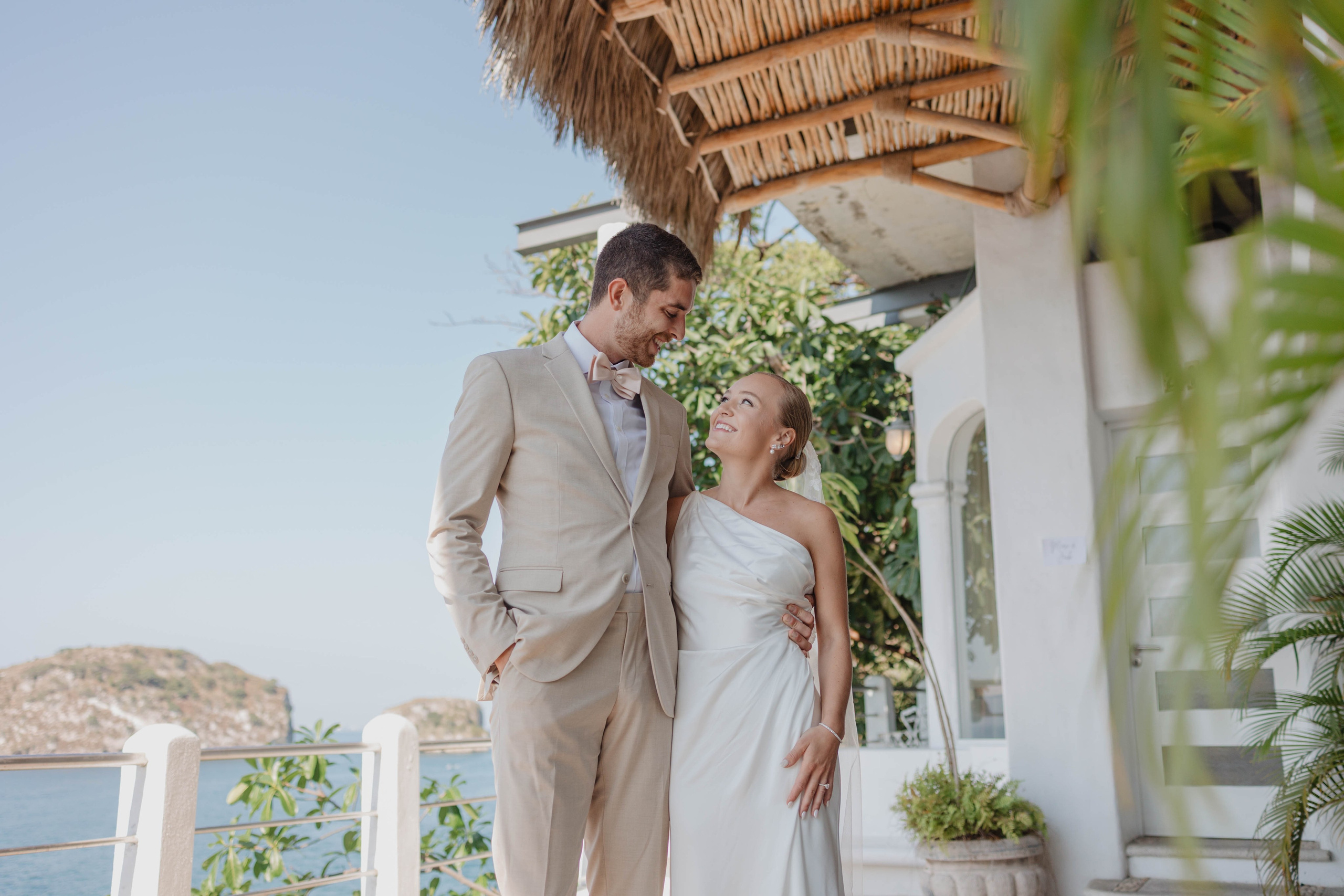 A Wedding at Casa Azul Profundo: Timeless Vows in Puerto Vallarta. Fotógrafo de Bodas en Puerto Vallarta y Riviera Nayarit | VL photo & film