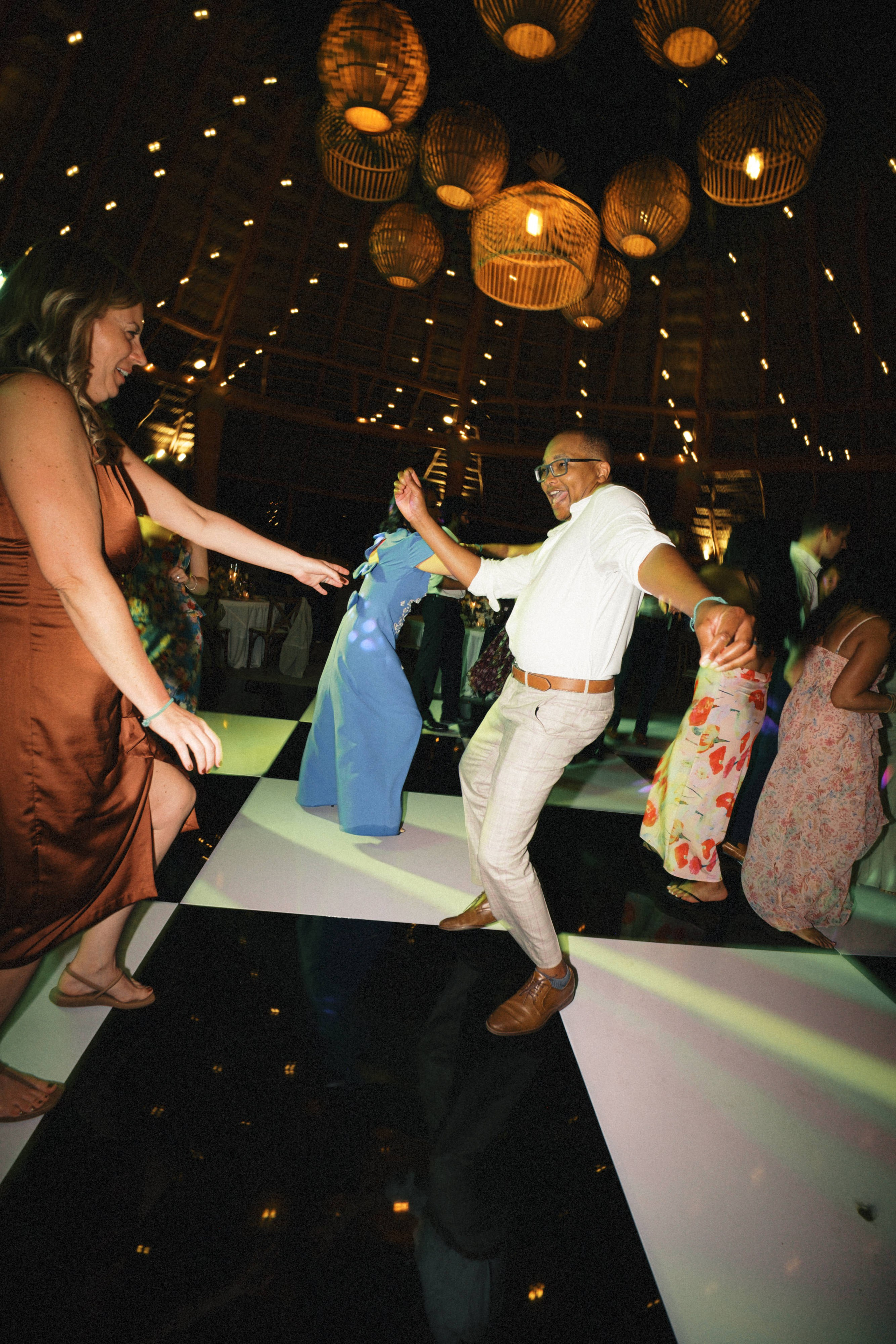 Tori & Keyur. Sayulita Wedding Photographer, Puerto Vallarta, Cabo
