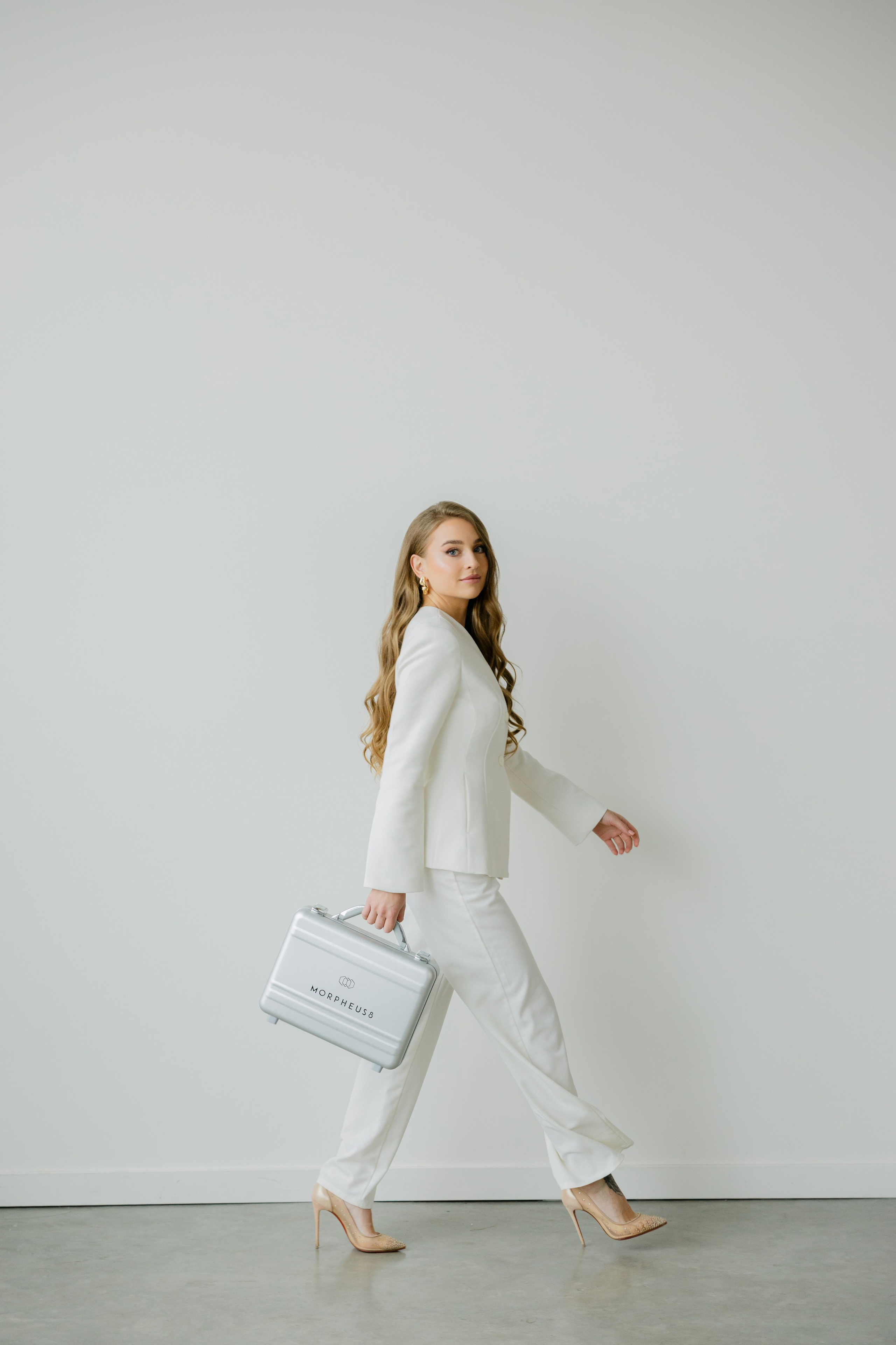 Aesthetic Specialist. Photographer Elvira Hryshchenko