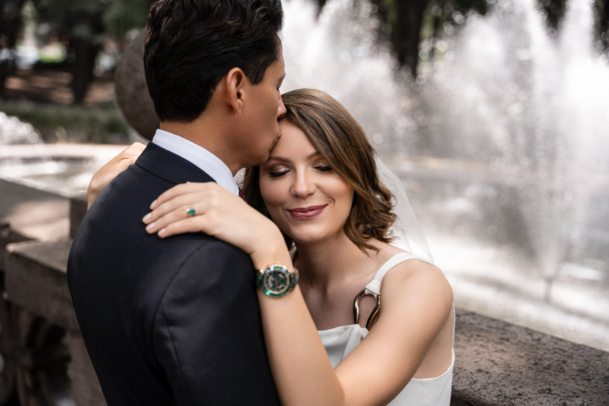 Professional Mexico City photographer specializing in weddings, surprise proposals, horse photo sessions and private events in Chapultepec. Ekaterina Frolova photography