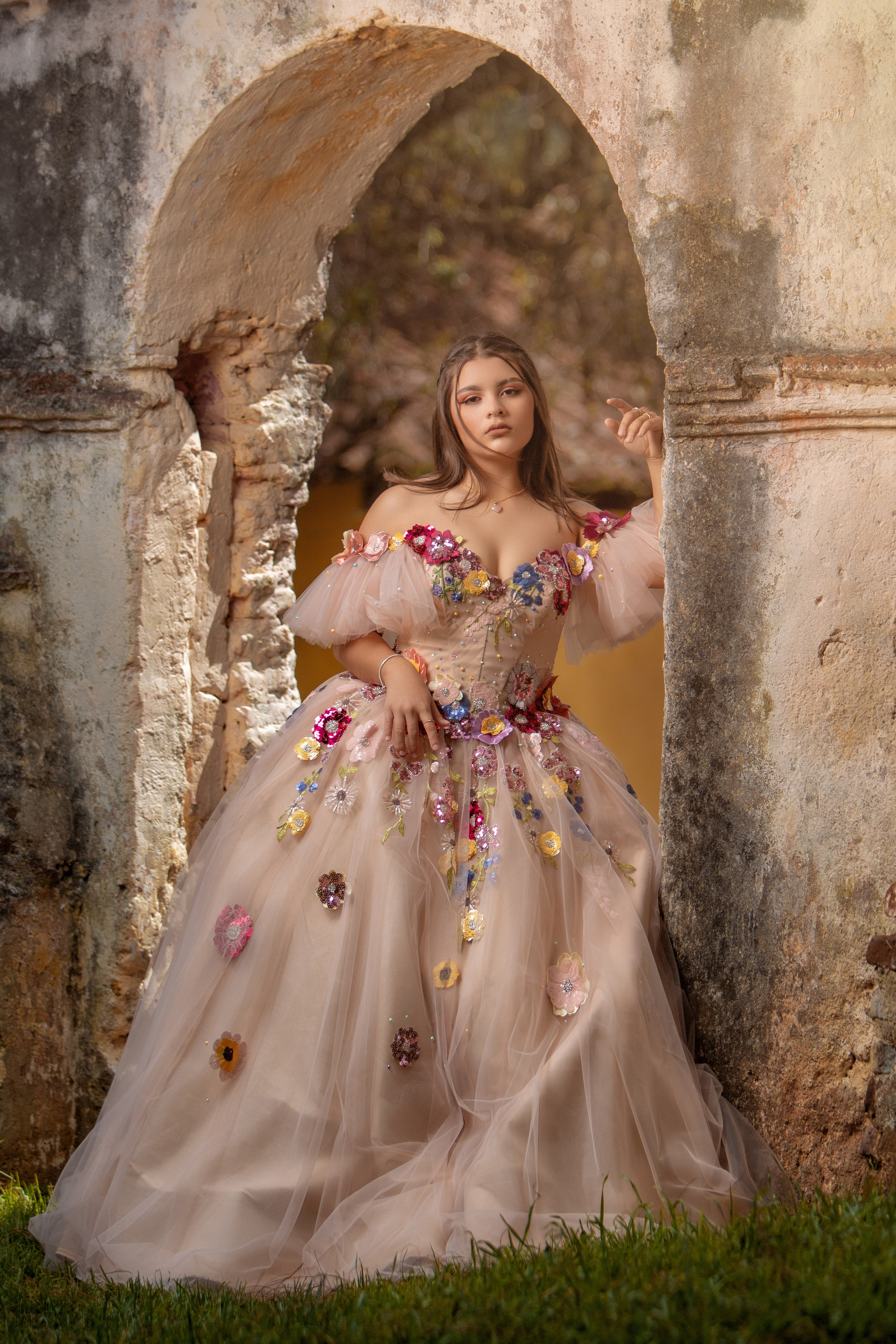 Fotógrafo de Quinceañeras en Villahermosa y Tuxtla Gutiérrez | Roger Corzo Foto. Fotógrafo de XV y BODAS en Tuxtla Gutiérrez y Villahermosa | ROGER CORZO | 360 PRODUCCIONES