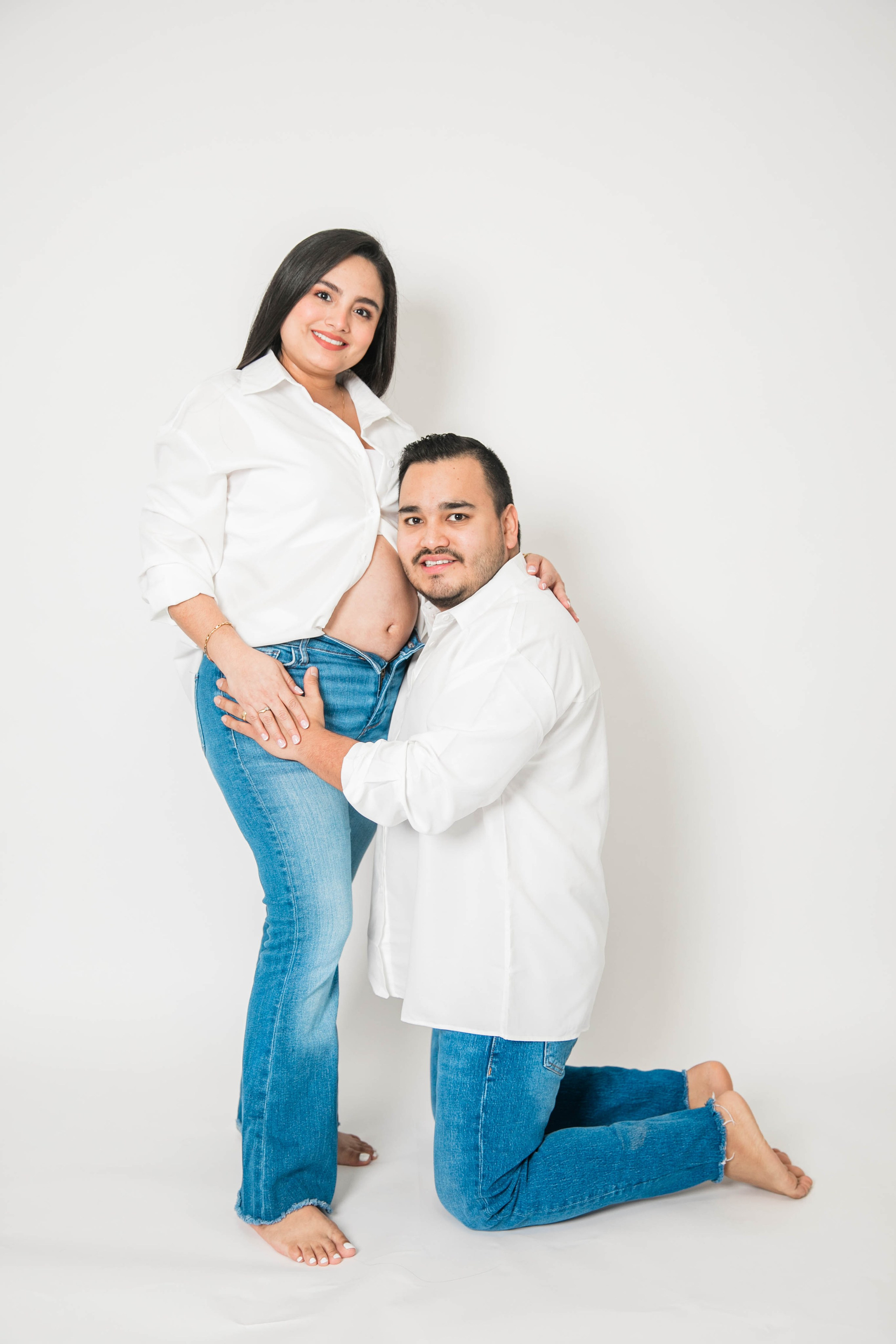 Maternity Photos — Gender Reveal. Ching Li Photography