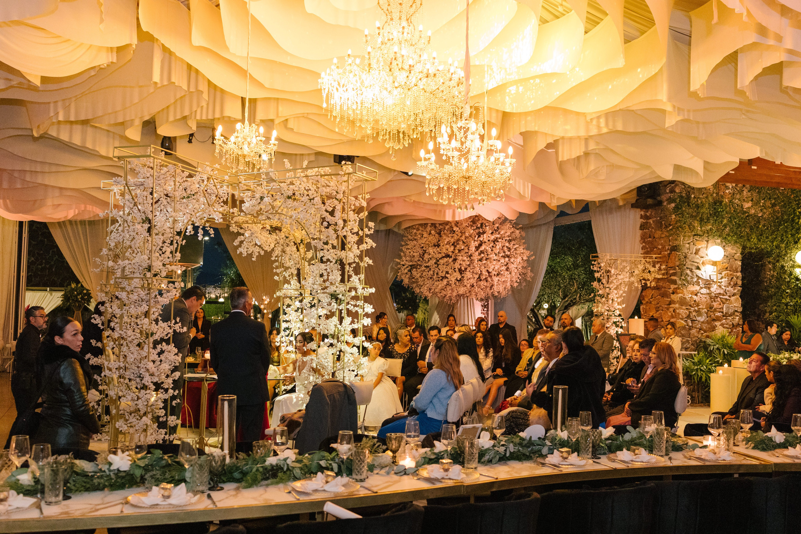 Civil. Wedding Photographer Ruth Preciado