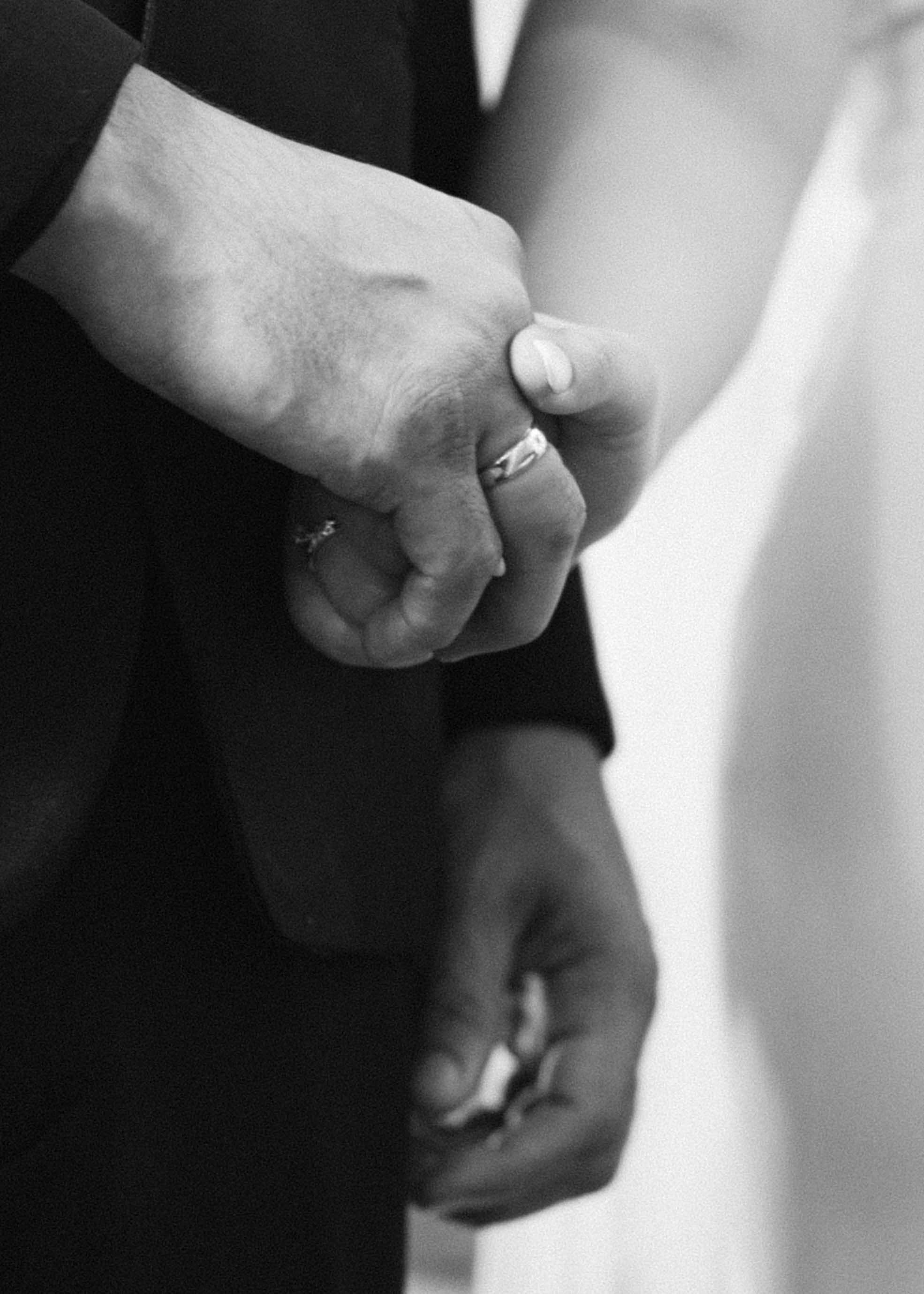 Khrystyna & Zachary (Winnipeg Art Gallery). Wedding Photographer in Winnipeg — Cinematic & Timeless by Vitiuk Photography
